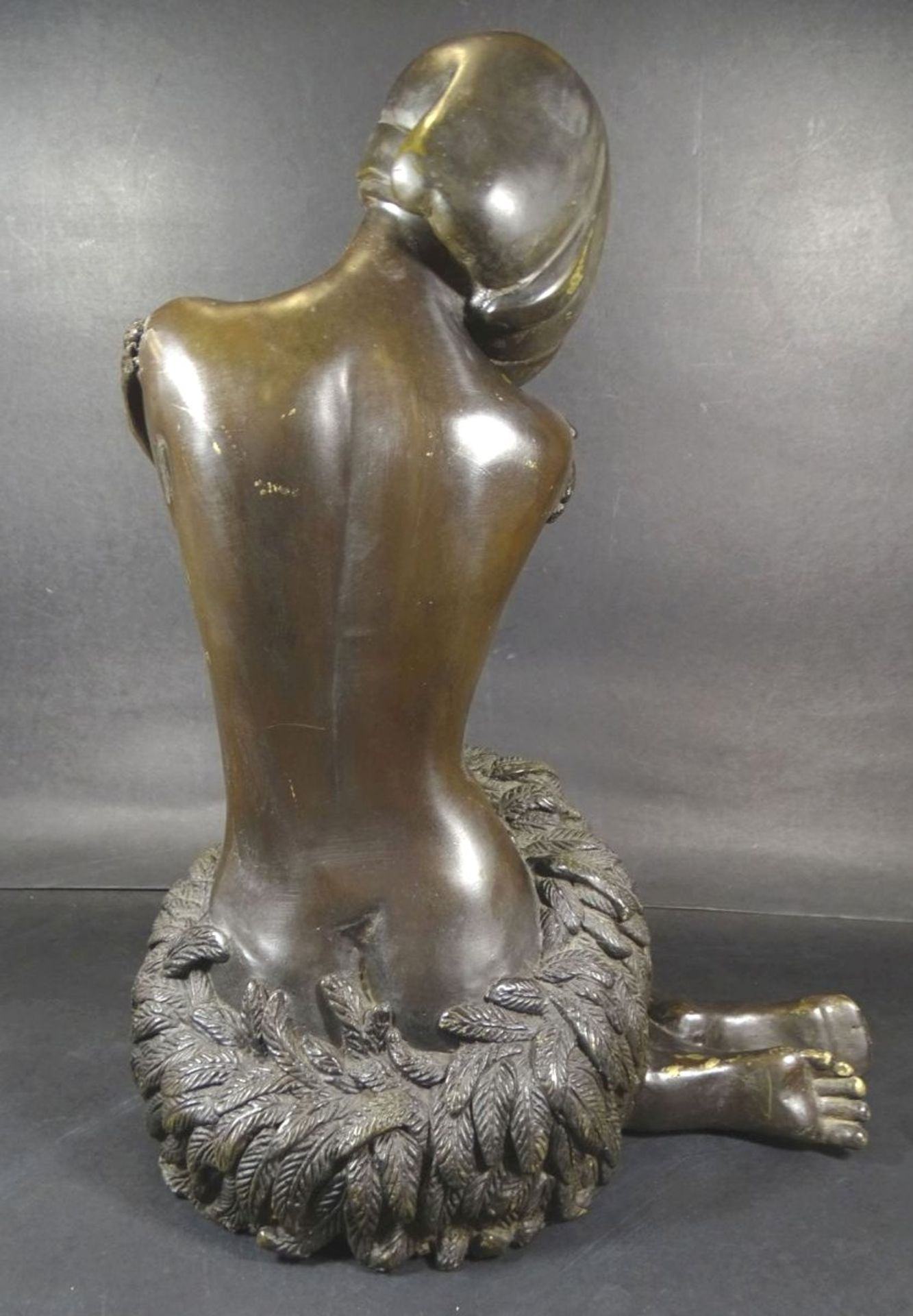 Auguste MOREAU (1834-1917) "Mädchen mit Lendenschurz" Bronze, H-37 cm, 6,2 k- - -22.61 % buyer's - Bild 4 aus 7