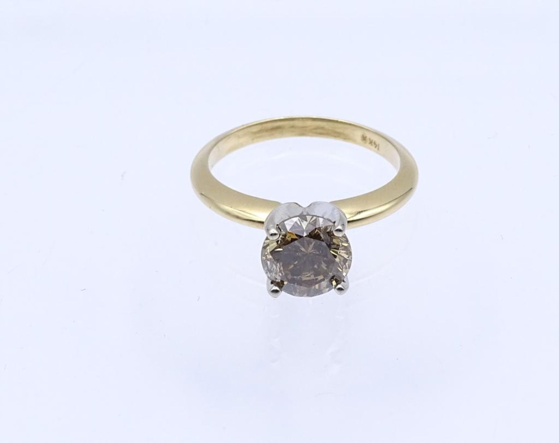 Brillant-Solitär-Ring, 585er GG ,Champagnerfarbiger Brillant ca. 1,5ct., seitl.ein Abplatzer,sowie - Bild 8 aus 9