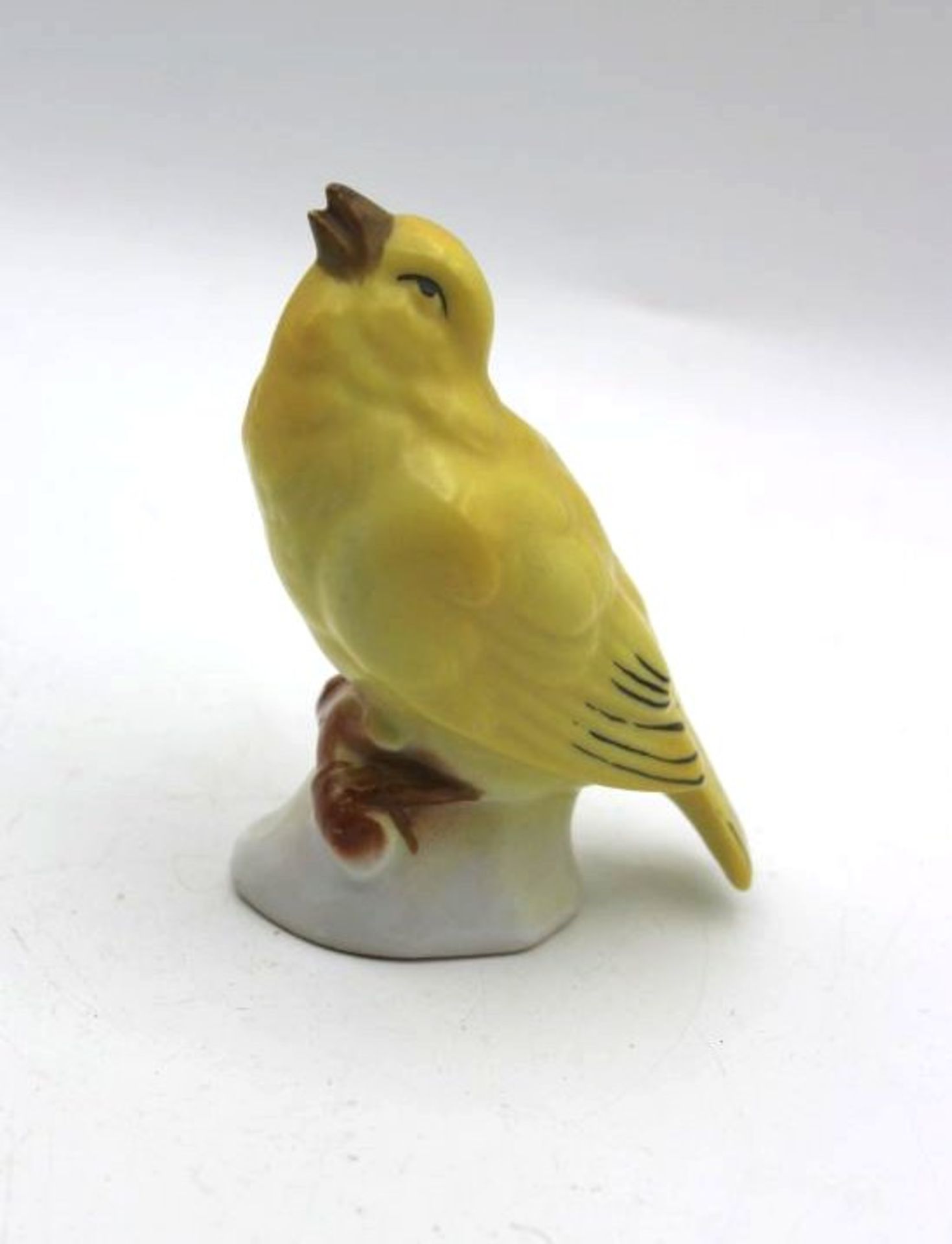 kl. Vogelfigur, Germany gemarkt, bemalt, H-9cm.- - -22.61 % buyer's premium on the hammer priceVAT - Bild 2 aus 3