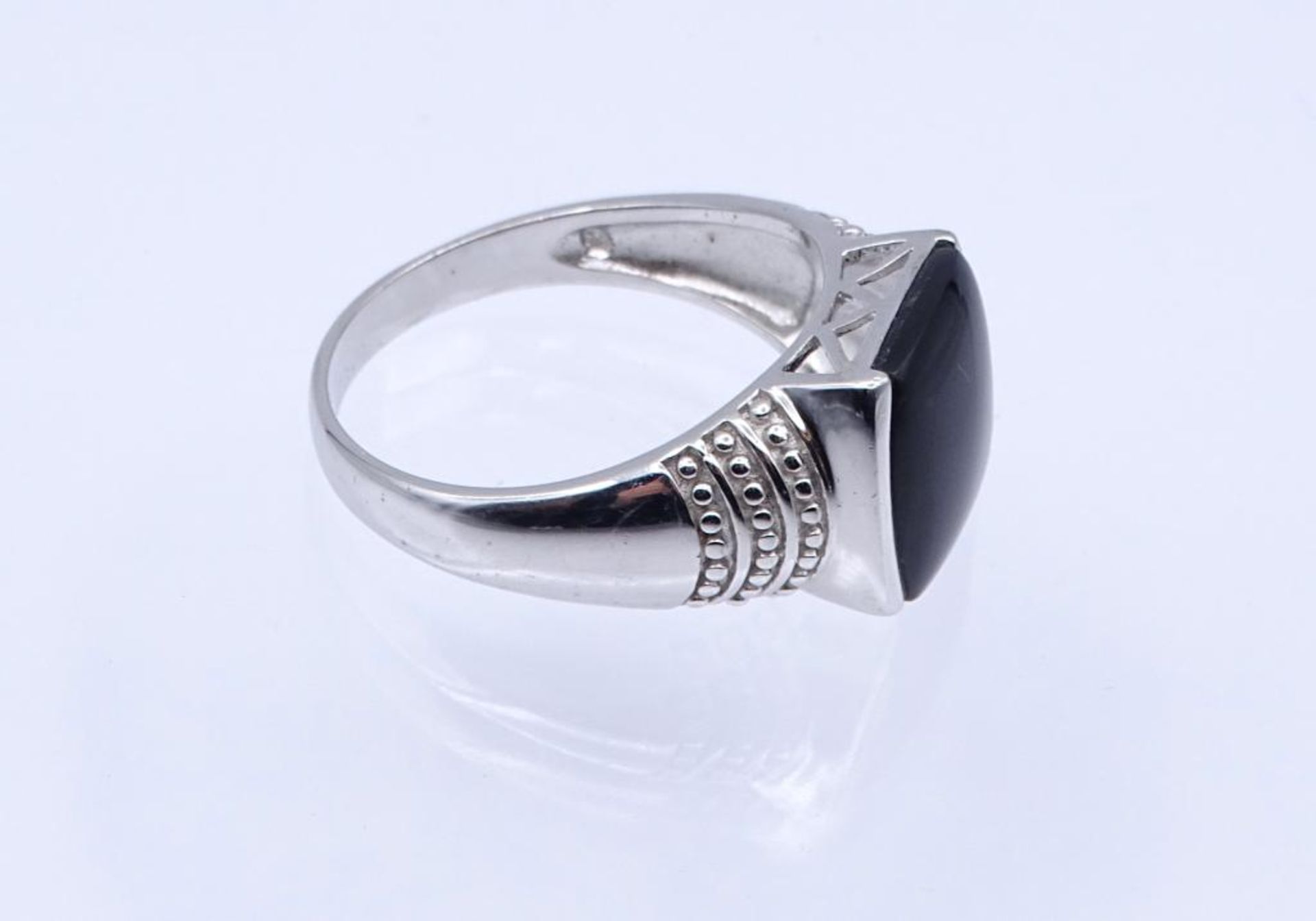 Onyx-Silber-Ring,Silber 925/000, 6,3gr.,RG 66- - -22.61 % buyer's premium on the hammer priceVAT - Bild 2 aus 3