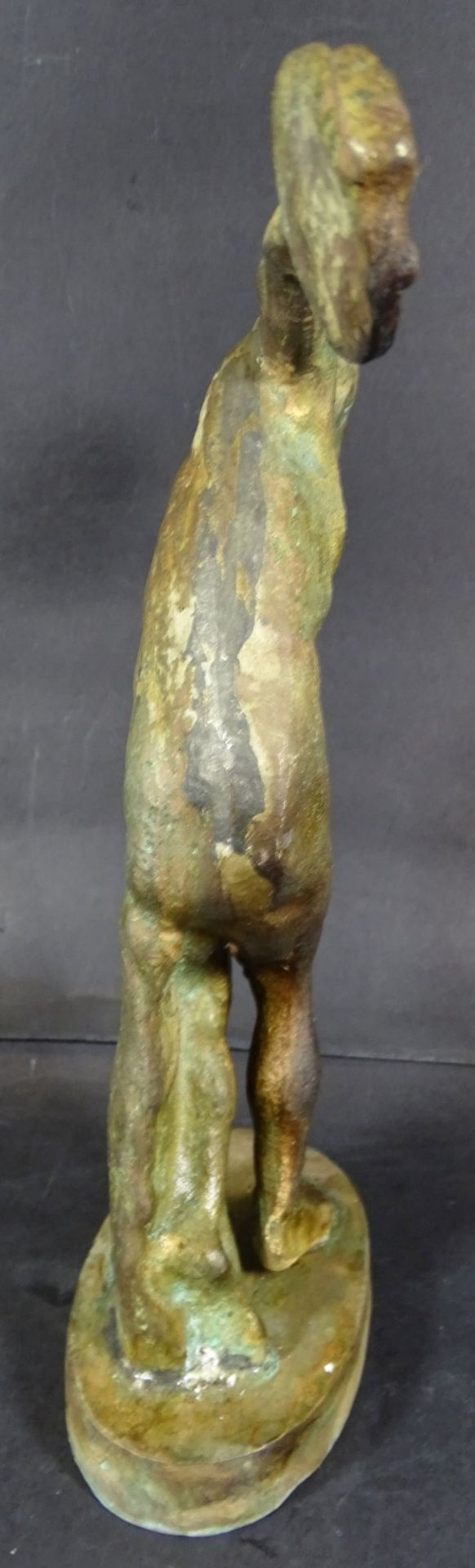 alte Disobulus Figur aus Bronze nach antiken Vorbild, Patina und Altersspuren, H-25 cm,- - -22. - Bild 3 aus 5