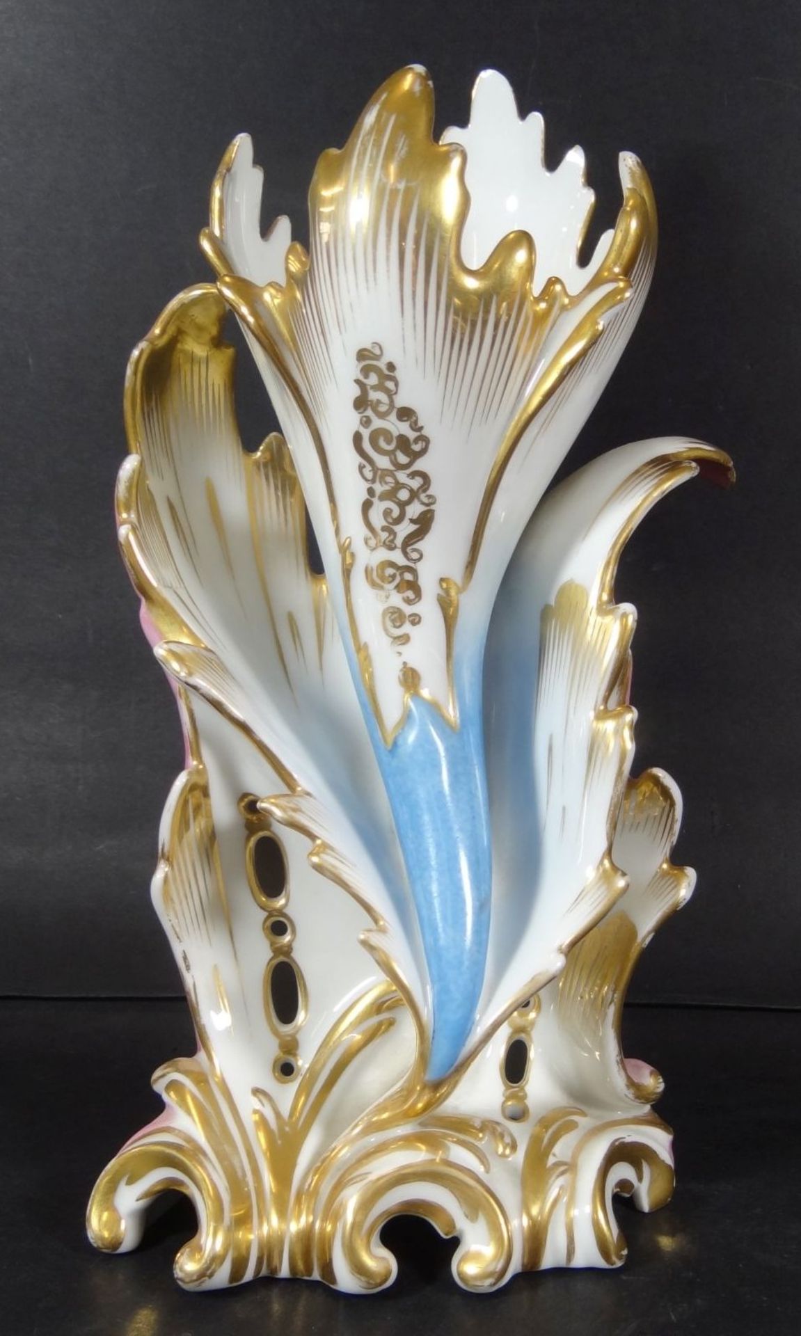 Biedermeier-Vase, Front mit Golldekor und blau, Rückseite rosa, gut erhalten, H-26 c- - -22.61 %