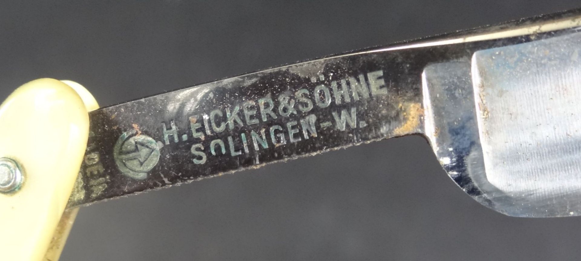 3x alte Rasiermesser, Eicker&Söhne, Alters-u. Gebrauchsspure- - -22.61 % buyer's premium on the - Bild 5 aus 5