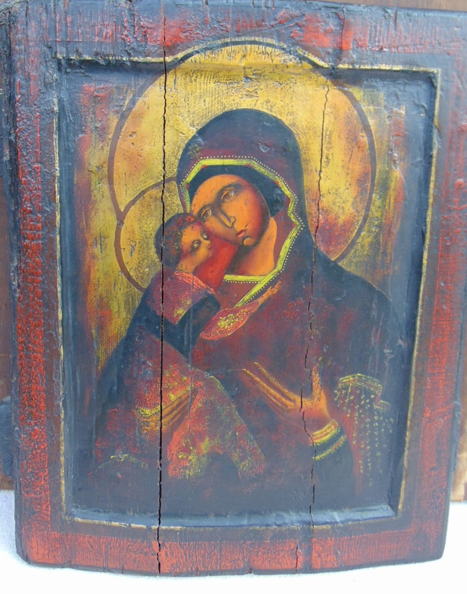 Ikone "Gottesmutter Umilene von Vladmir", nach Vorbild aus dem 15.Jhd., 20.Jhd., verso Etikette, - Bild 2 aus 4
