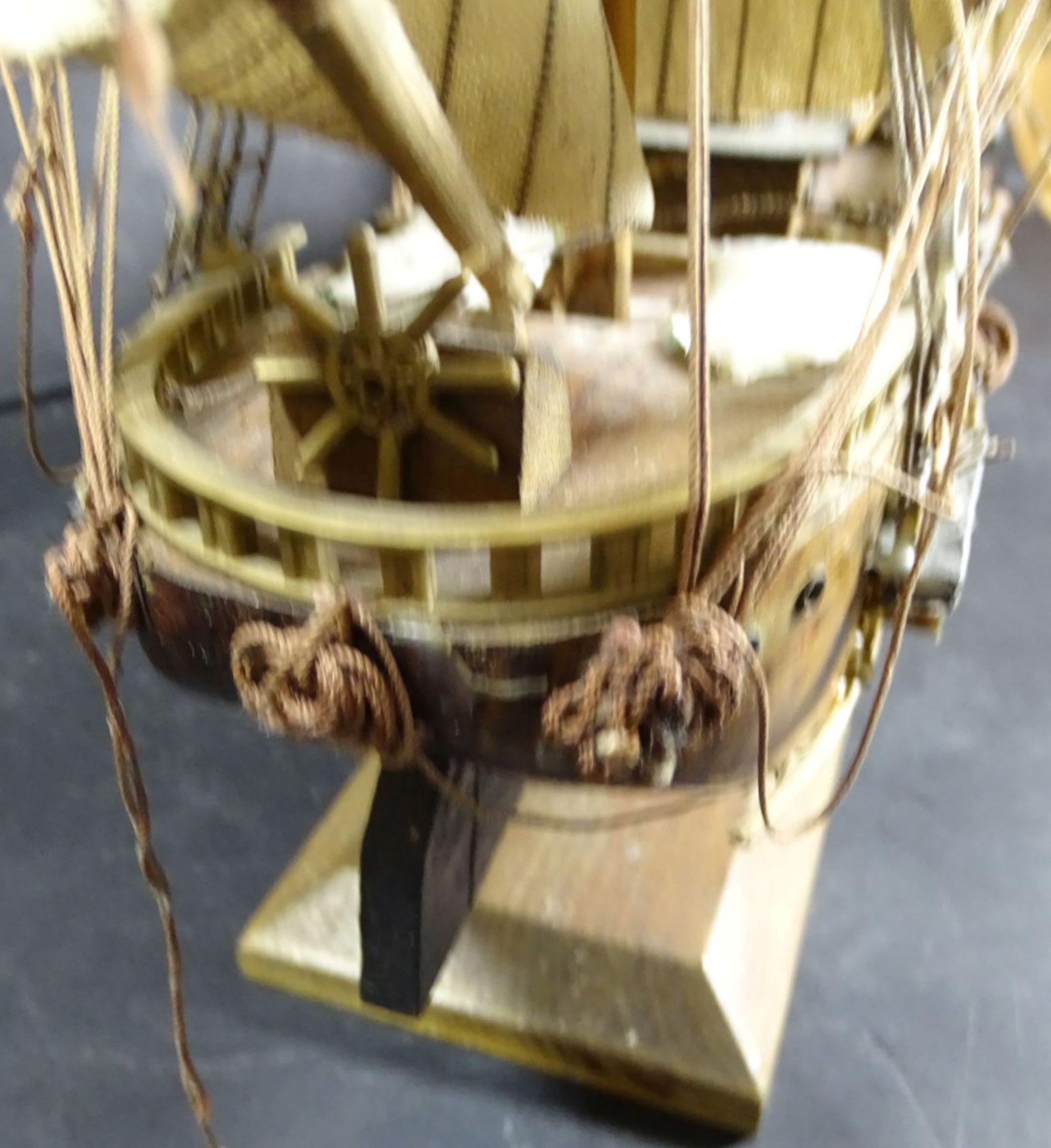 Segelschiff-Holzmodell der Siglata XVII, leicht überholungsbedürftig, H-52 cm, L-70- - -22.61 % - Bild 7 aus 8