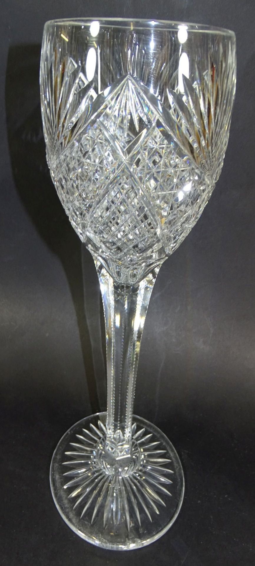 hoher, schwerer Kristallpokal mit Farnschliff, H-278,5 cm, D-12 cm- - -22.61 % buyer's premium on - Bild 4 aus 7