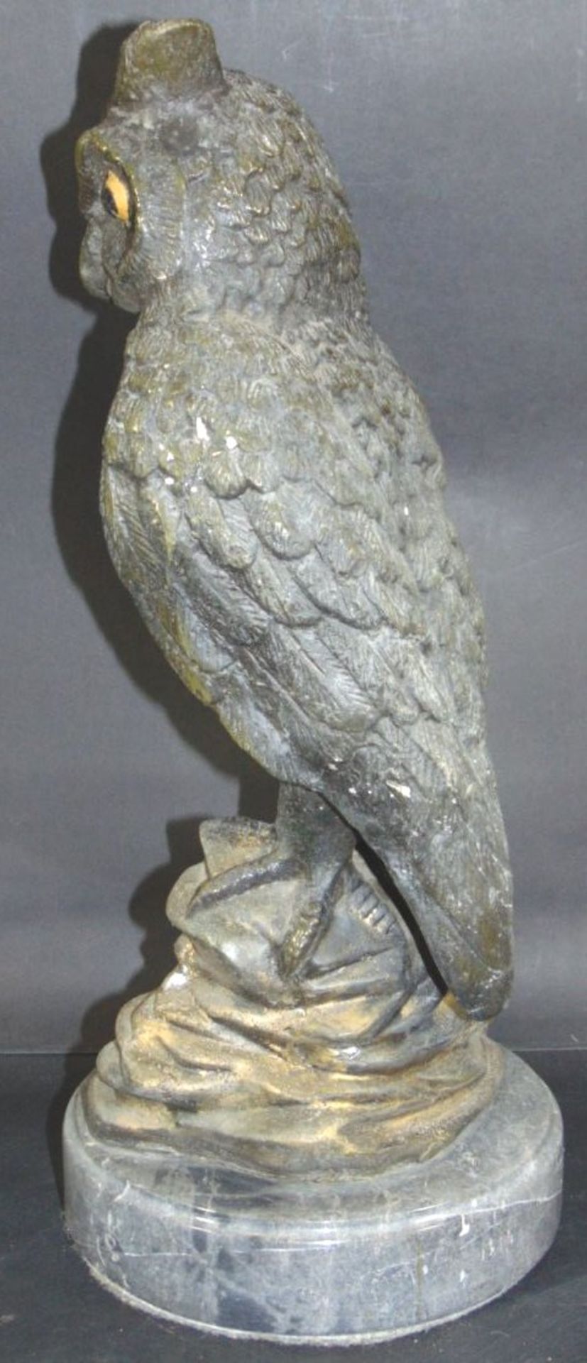 grosse Bronze-Eule auf Marmorsockel, H-42 cm, 9 kg- - -22.61 % buyer's premium on the hammer - Bild 2 aus 5