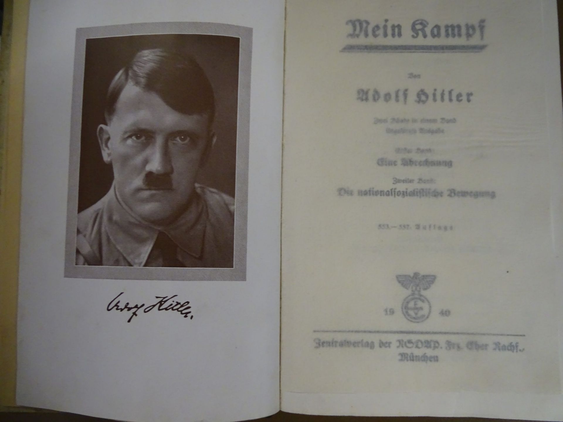 A.Hitler "Mein Kampf" Hochzeitsausgabe 1940, Vorderseite mit Danziger Wappen, innen Widmung der - Bild 4 aus 5