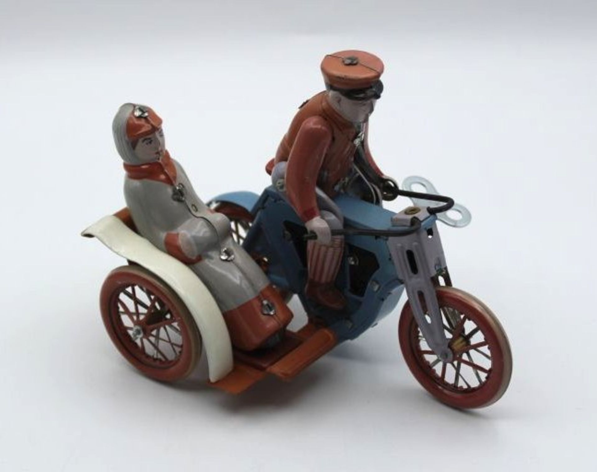 Blech-Motorrad mit Beiwagen, China, MS 458, H-11cm.- - -22.61 % buyer's premium on the hammer