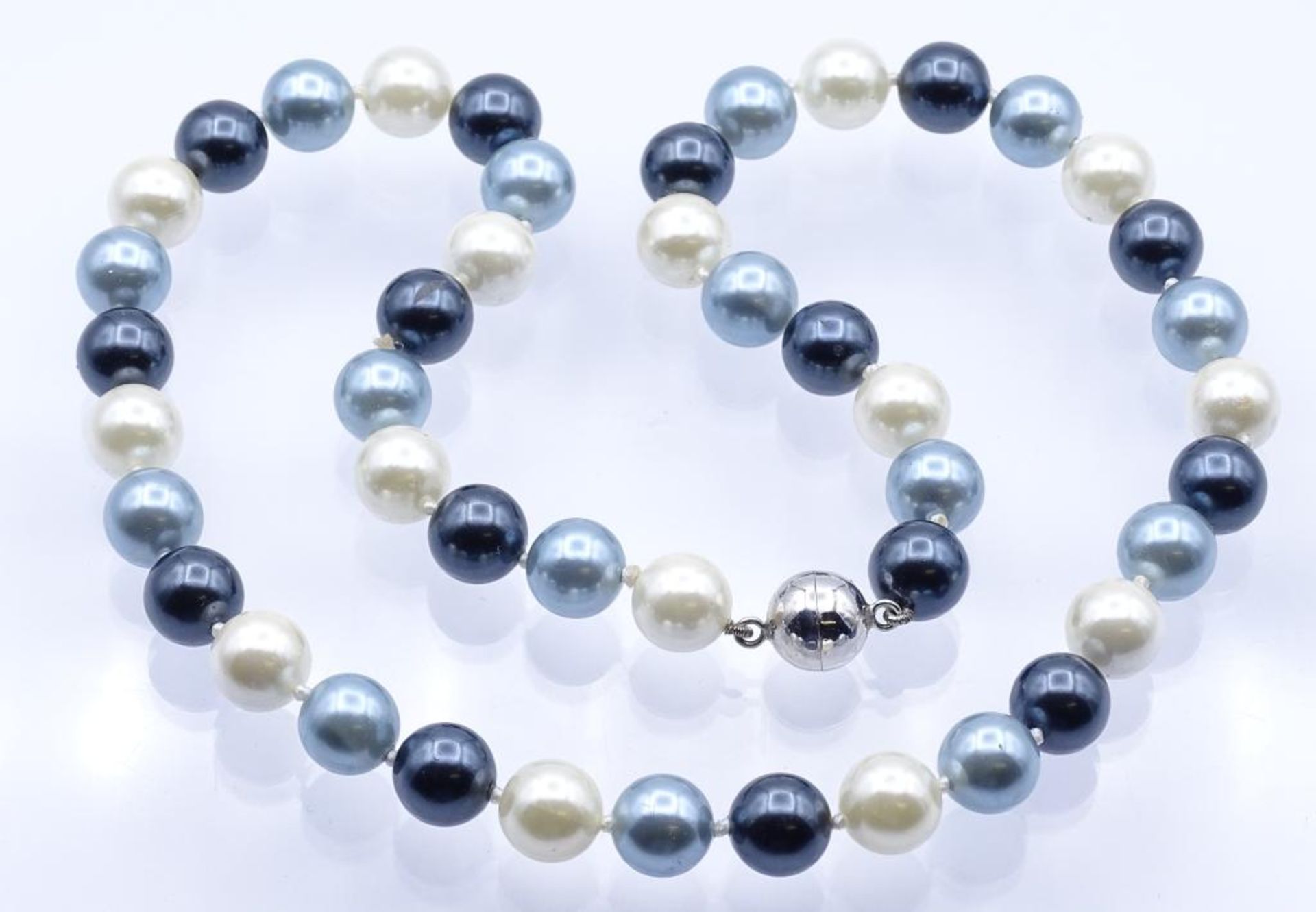 Mehrfarbige Perlen Halskette mit einer Sterling Silber Magnet Schließe,ca.L- 52c- - -22.61 % buyer's