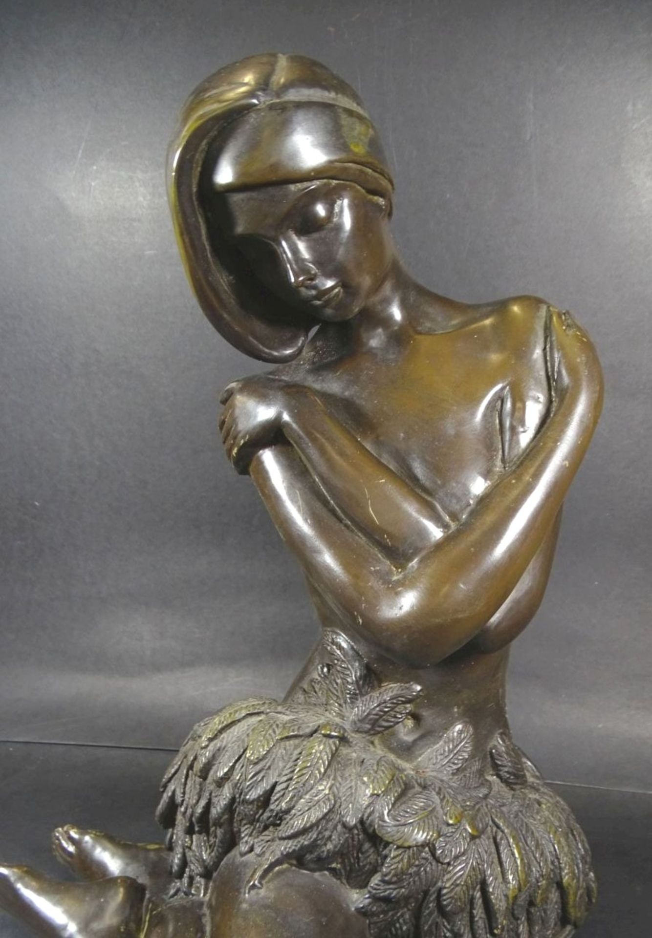 Auguste MOREAU (1834-1917) "Mädchen mit Lendenschurz" Bronze, H-37 cm, 6,2 k- - -22.61 % buyer's - Bild 2 aus 7