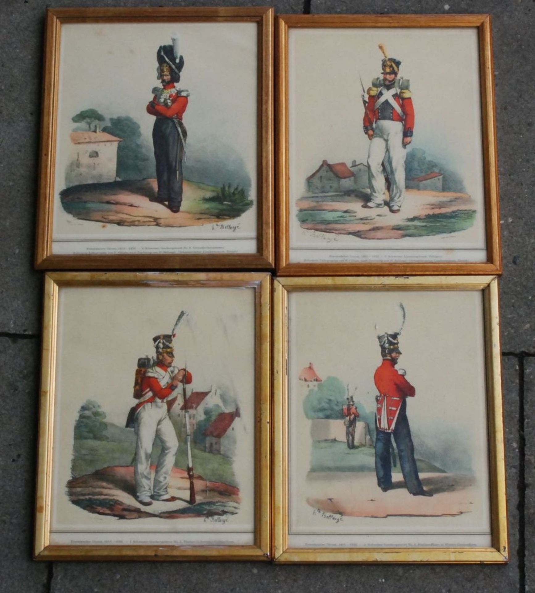 4x Soldatengrafiken nach Hippolyte BELLANGÉ (1800-1866), alle gleich ger/Glas, RG 22x18 c- - -22.