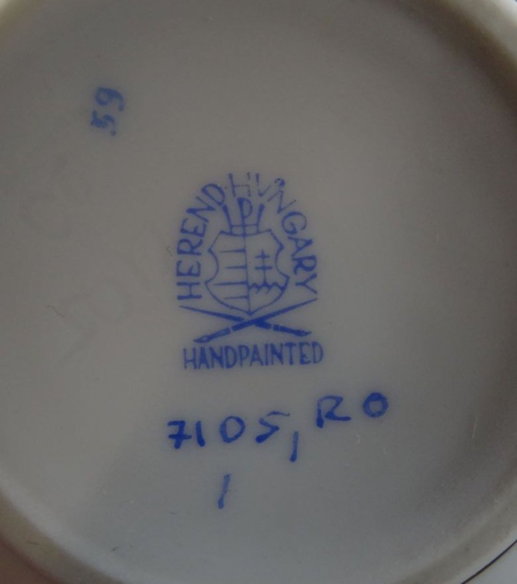 kl. Keulen_Vase "Herend" Dekor Rothschild, H-12,5 cm,- - -22.61 % buyer's premium on the hammer - Bild 4 aus 4