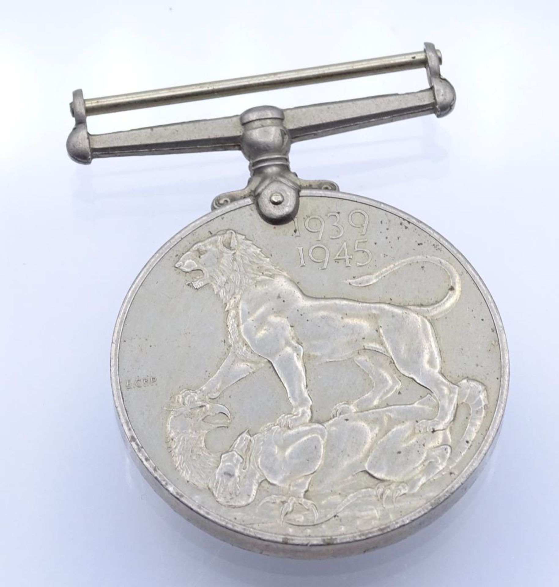Medaille Georg VI - Löwe auf Drache- - -22.61 % buyer's premium on the hammer priceVAT margin