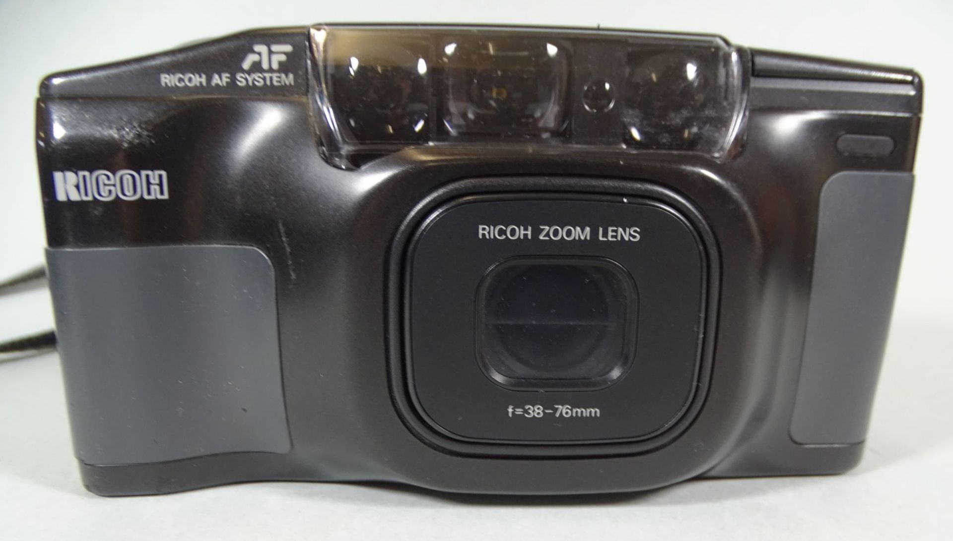 Fotoapparat Rico AF TF-900 in Tasche, gut erhalten- - -22.61 % buyer's premium on the hammer - Bild 2 aus 4