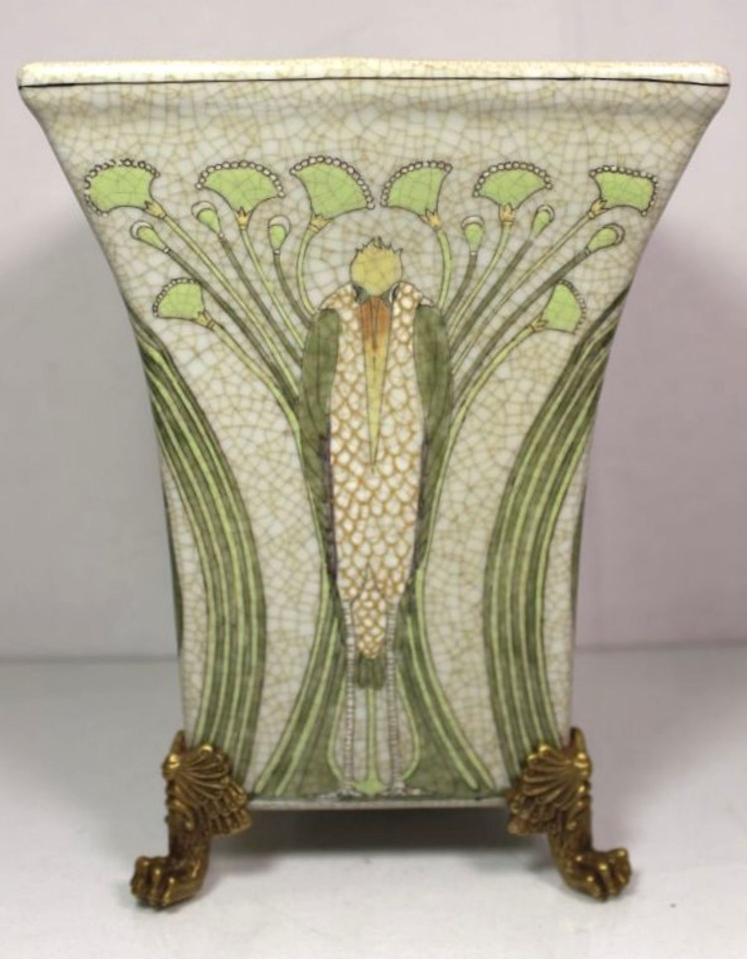 Vase, Bronzefüsse, Marabou-Dekor, gemarkt "JBT 1906", im Jugendstil, H-21,5cm B-21cm T-16cm.- - - - Bild 2 aus 5