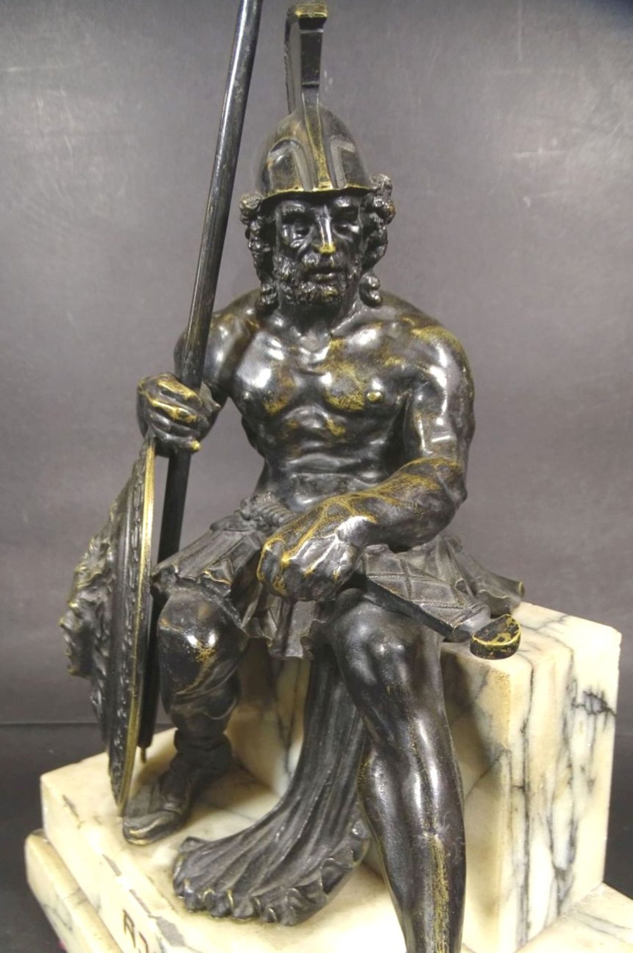Schuchl signierte Bronze "Ajax" betitelt, auf Marmorsockel, H-29 cm, 11x19 cm, 5,7 kg- - -22.61 % - Bild 3 aus 10