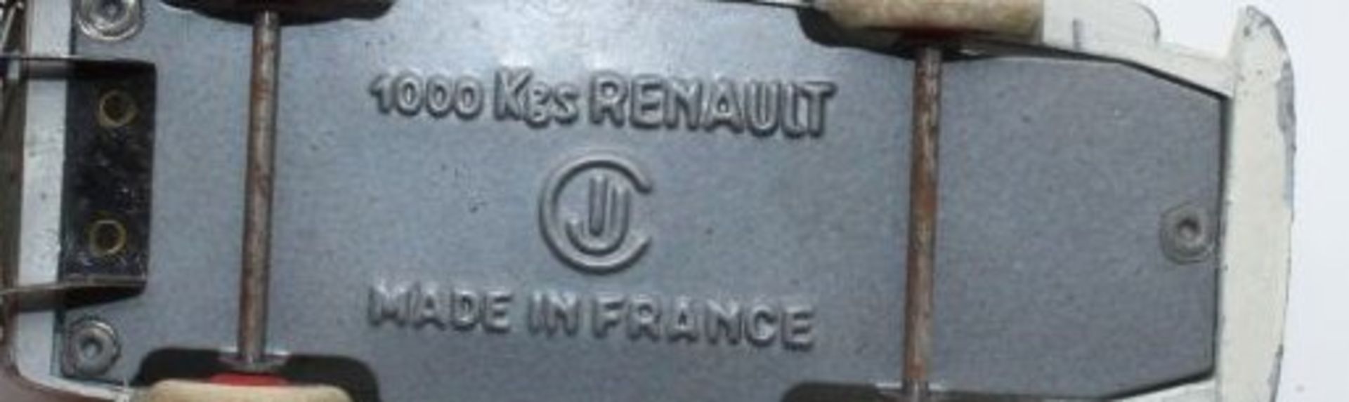 C I J, Renault Ambulance, France, 1:43, bespielte Erhaltung, Schachtel anbei diese mit - Bild 2 aus 2