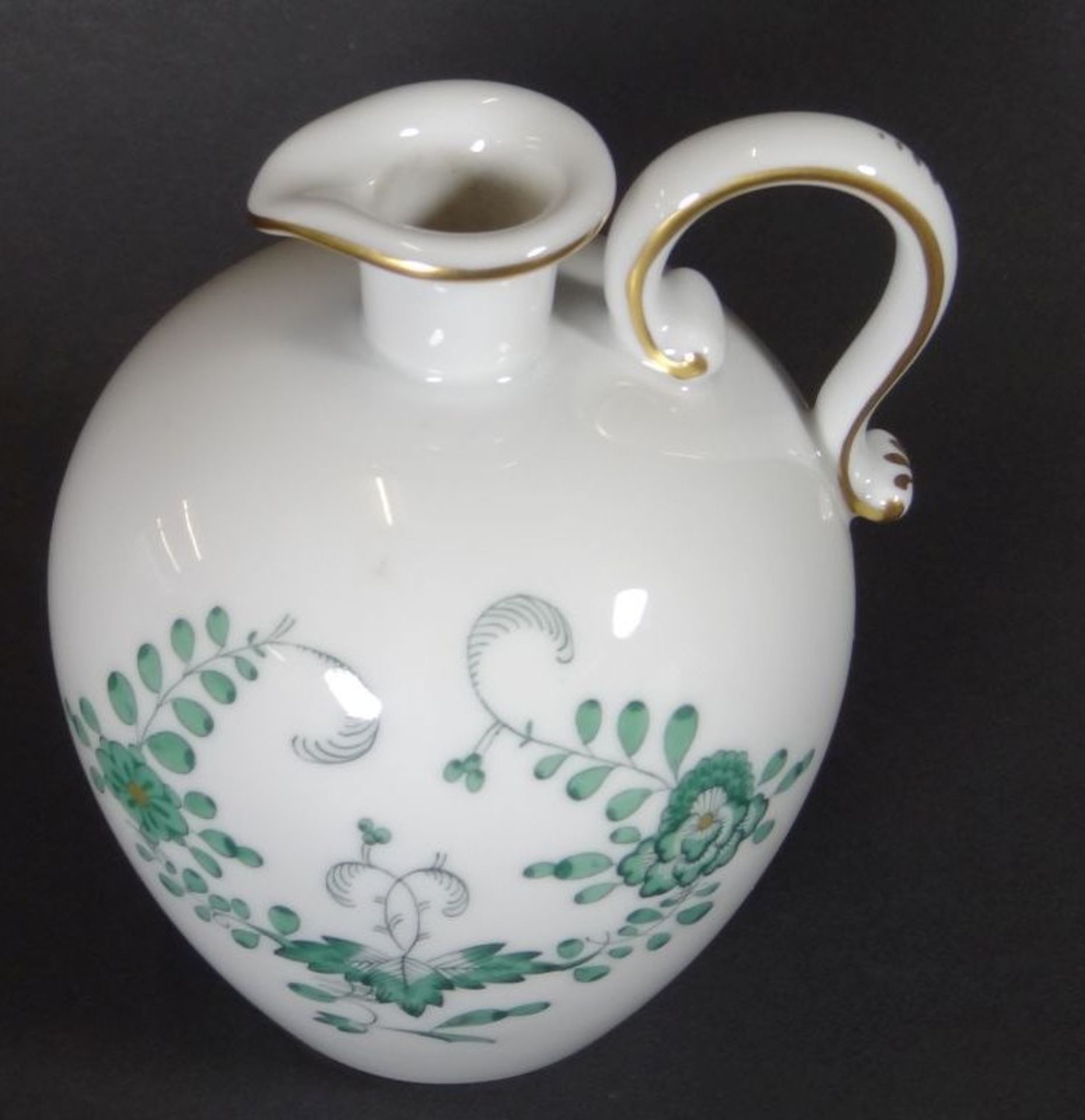 kl. Weinkrug Meissen indisch grün, H-11 cm, 1.Wah- - -22.61 % buyer's premium on the hammer priceVAT - Bild 3 aus 5