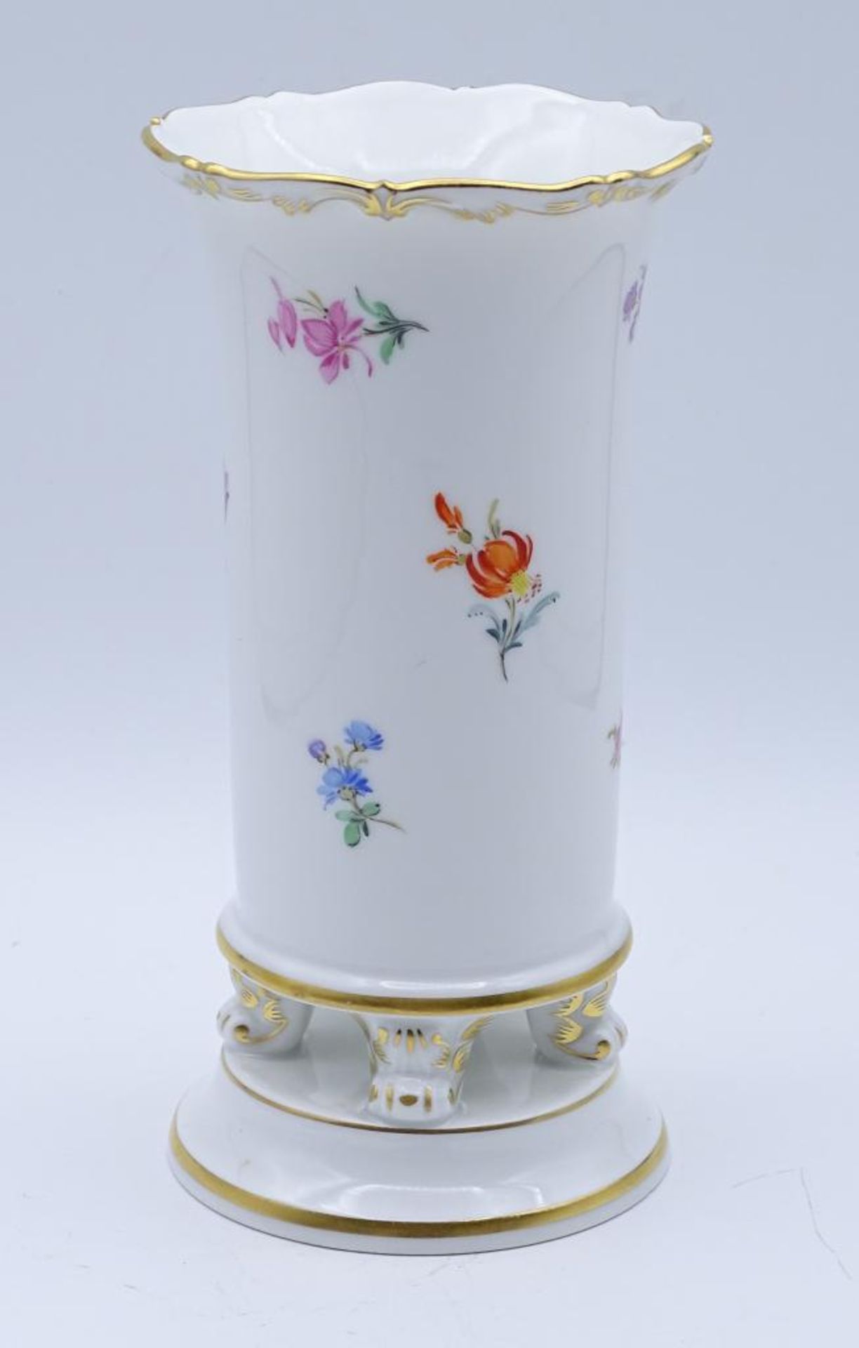 Vase "Meissen",Streublümchen,Schwertermarke durchschliffen,H- 14cm, Goldrand,Rand 1x bestosse- - -