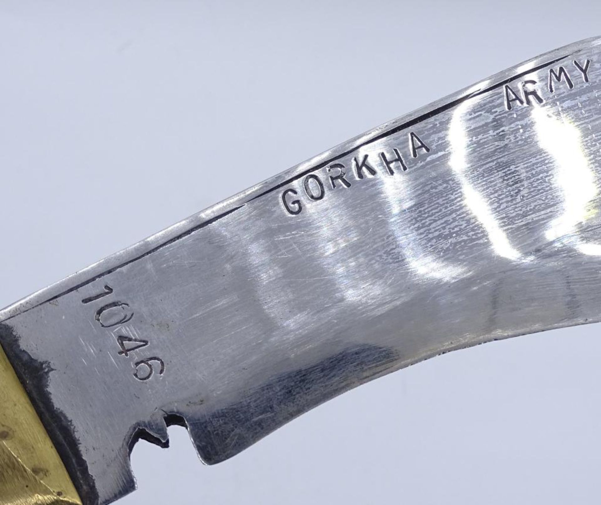 Gurkha Kukri Messer in Scheide,L- 33,5cm- - -22.61 % buyer's premium on the hammer priceVAT margin - Bild 3 aus 4