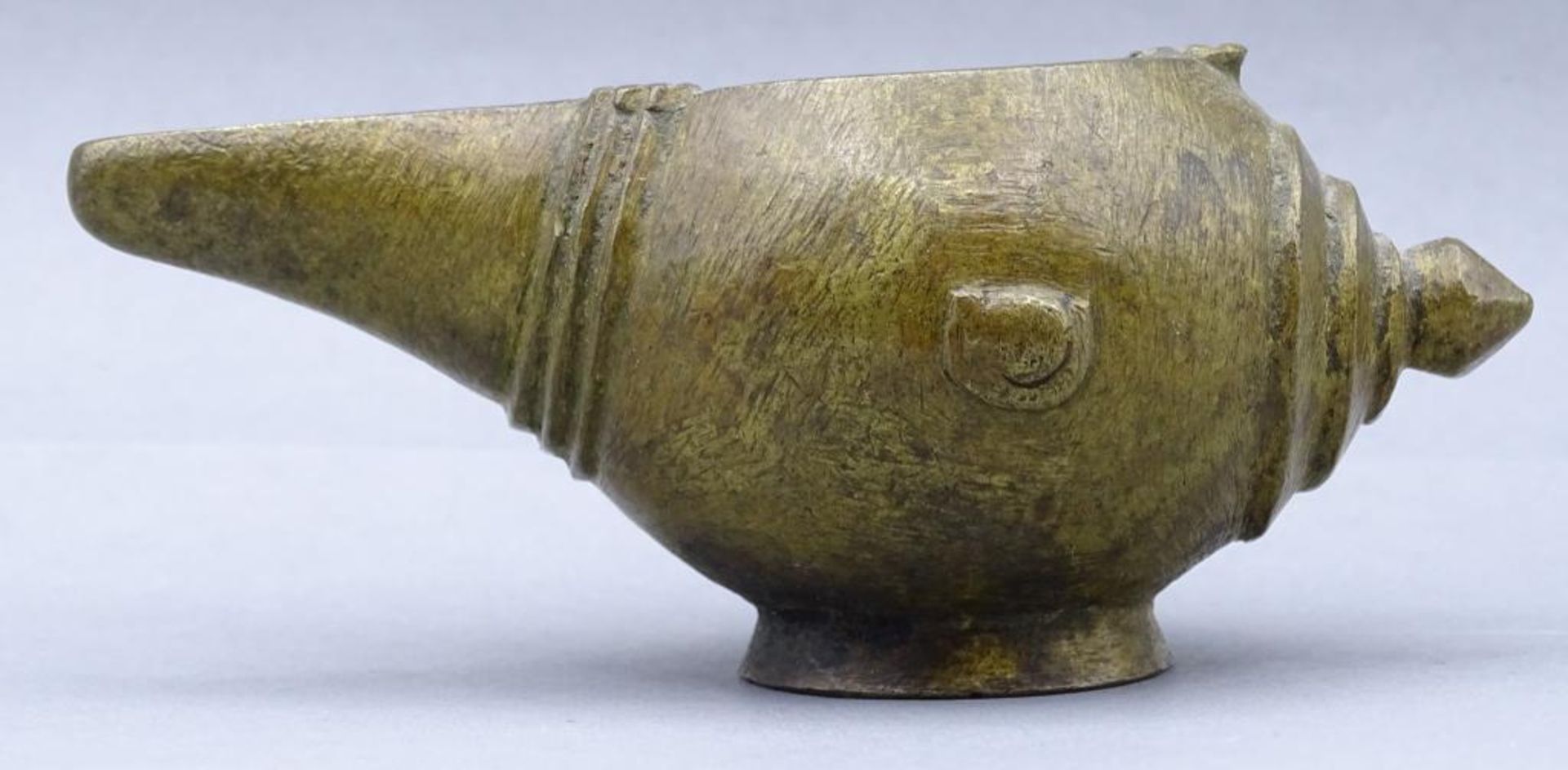 Bronze Öllampe, wohl Indonesien, 17/18.Jhd, mit Karte, gekauft bei Lempertz, 196- - -22.61 % buyer's