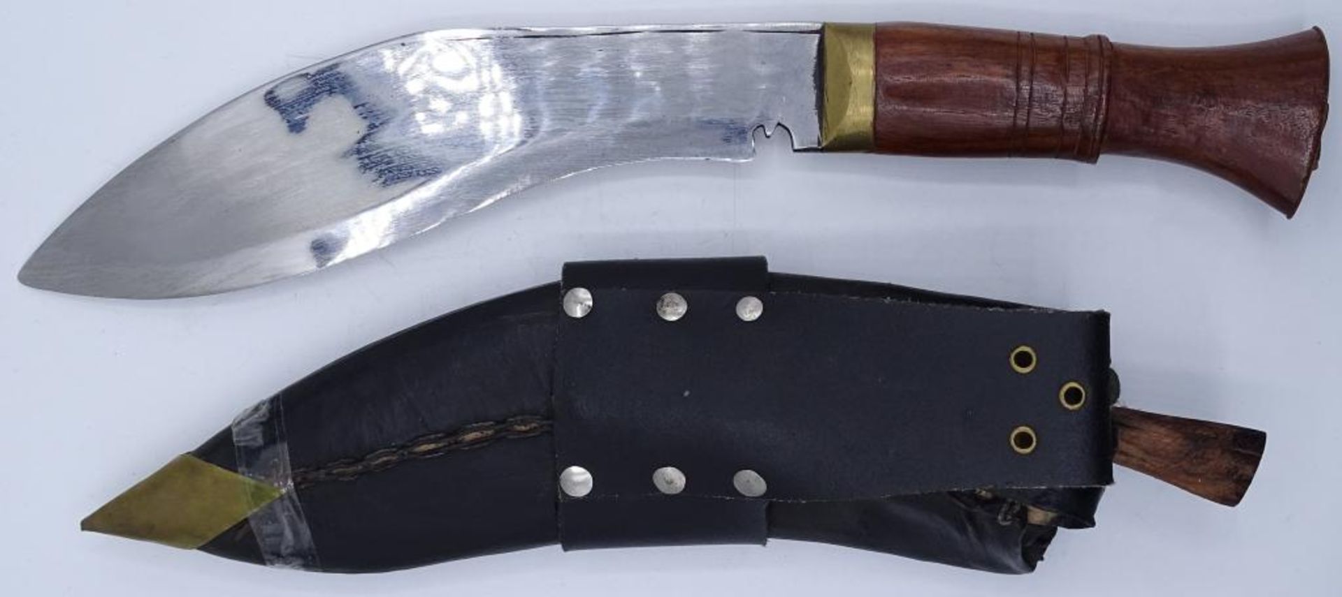 Gurkha Kukri Messer in Scheide,L- 33,5cm- - -22.61 % buyer's premium on the hammer priceVAT margin - Bild 4 aus 4