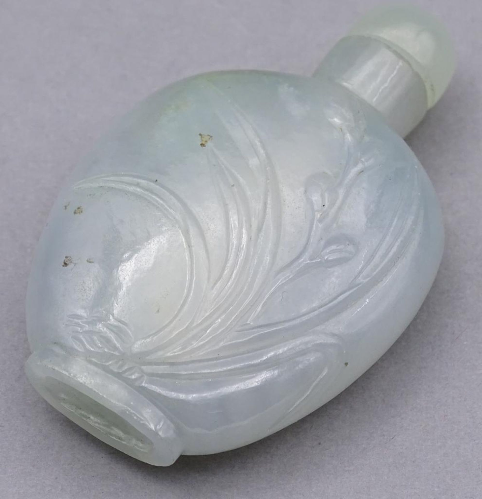 kl. Snuff Bottle,wohl Jade, China, h-6 cm, B-3,5 cm- - -22.61 % buyer's premium on the hammer - Image 7 of 8