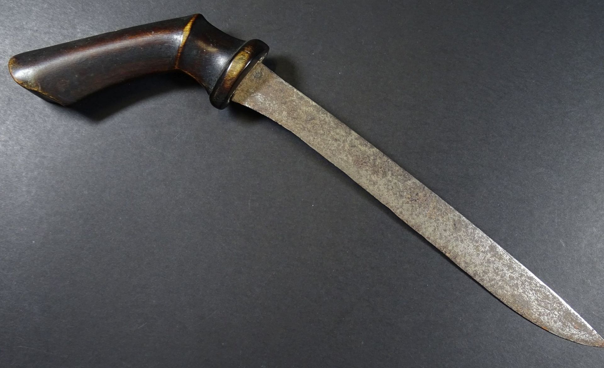 altes Messer mit Holzgriff, Indien, Holzscheide, L-32 cm, Alters-u. Gebrauchsspuren- - -22.61 % - Bild 4 aus 7