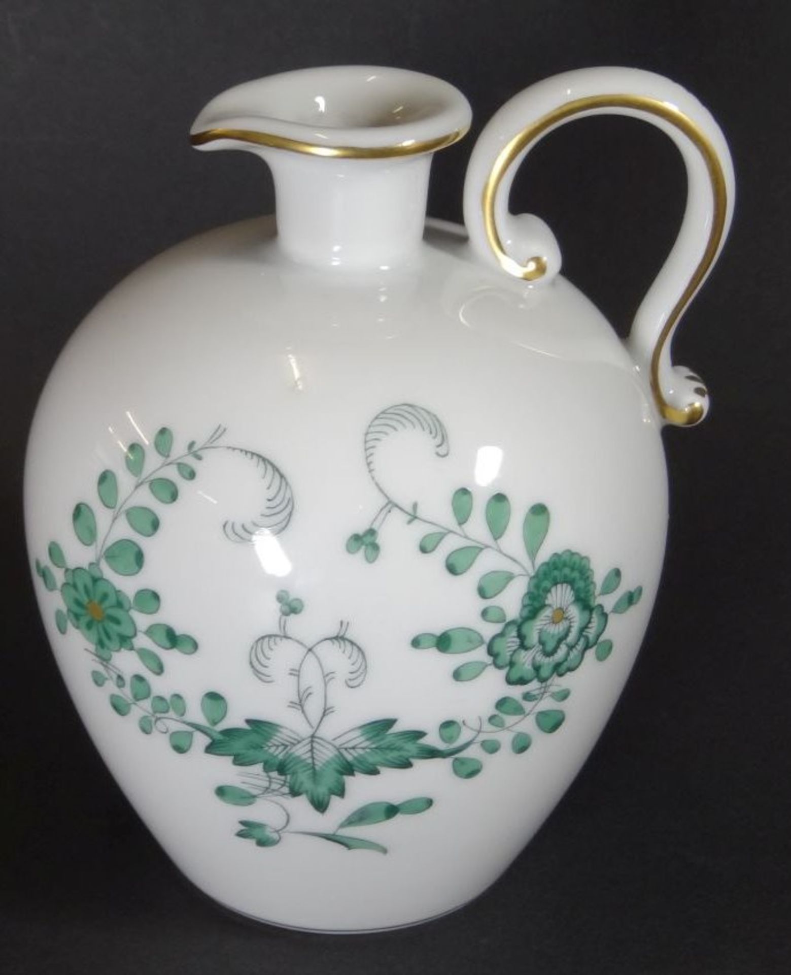 kl. Weinkrug Meissen indisch grün, H-11 cm, 1.Wah- - -22.61 % buyer's premium on the hammer priceVAT - Bild 2 aus 5