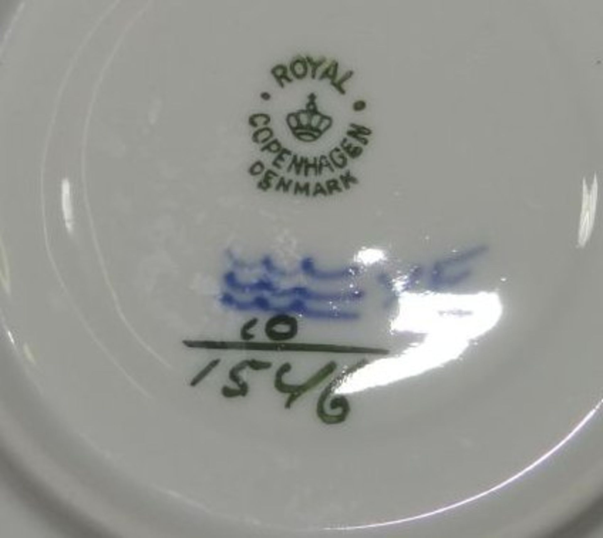 Mokka-Service Royal Copenhagen, blaue Blume, Kanne, Sahne, 6 Tassen mit 6 .T. (14 Teile), gut - Bild 3 aus 4