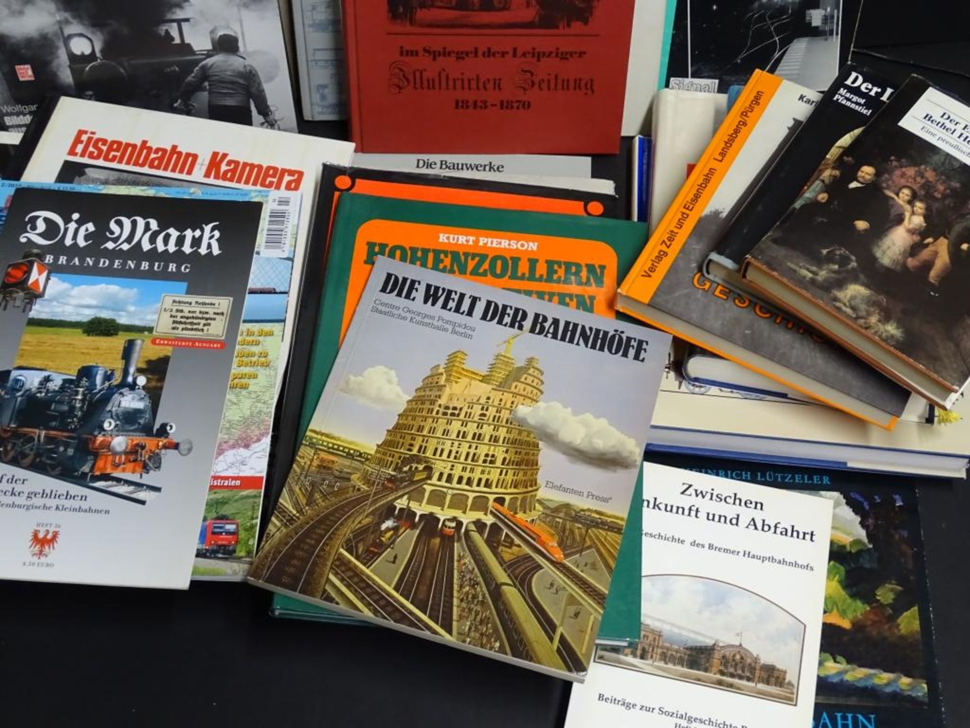 Karton voller Eisenbahn Bücher,ca. 26 Stü- - -22.61 % buyer's premium on the hammer priceVAT - Bild 3 aus 3