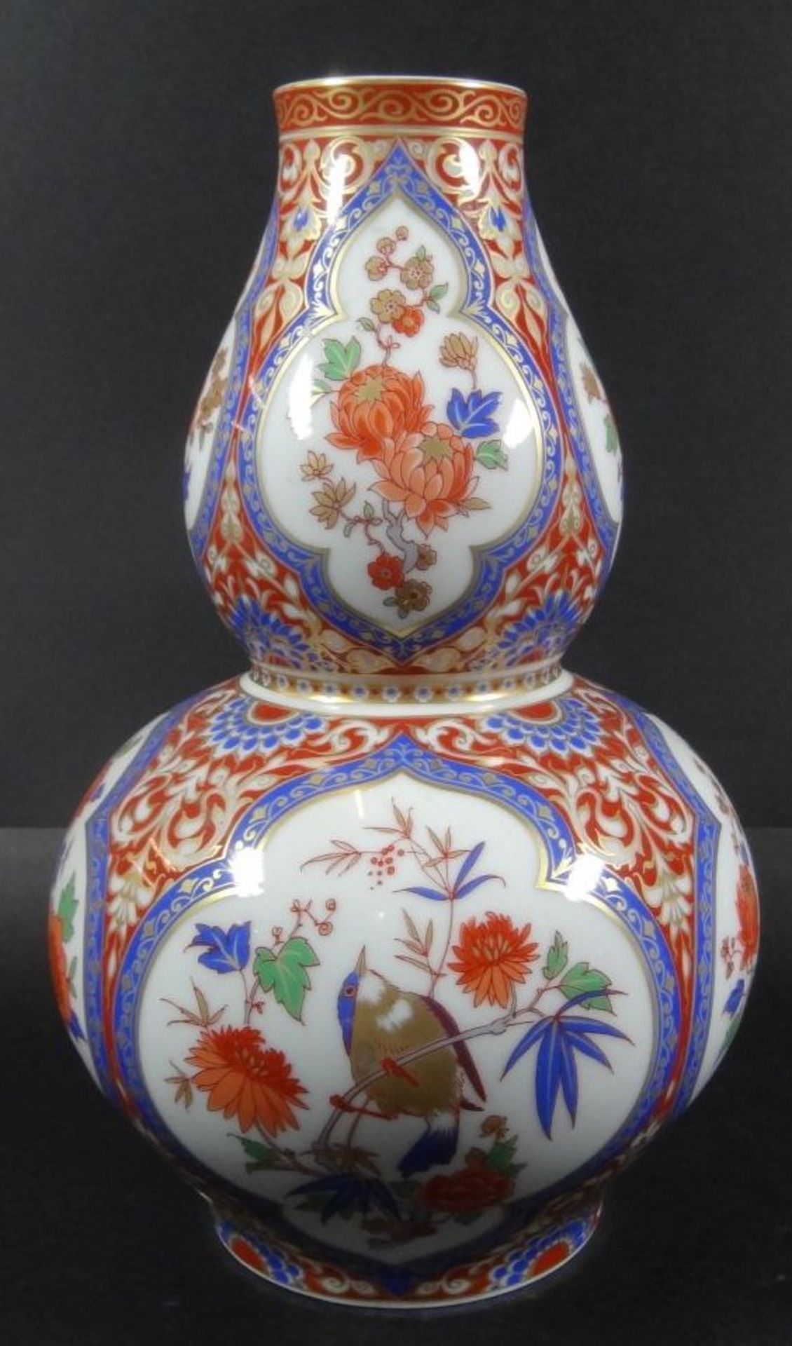 Vase "Kaiser" Ming, Chinadekor, H-24 cm- - -22.61 % buyer's premium on the hammer priceVAT margin