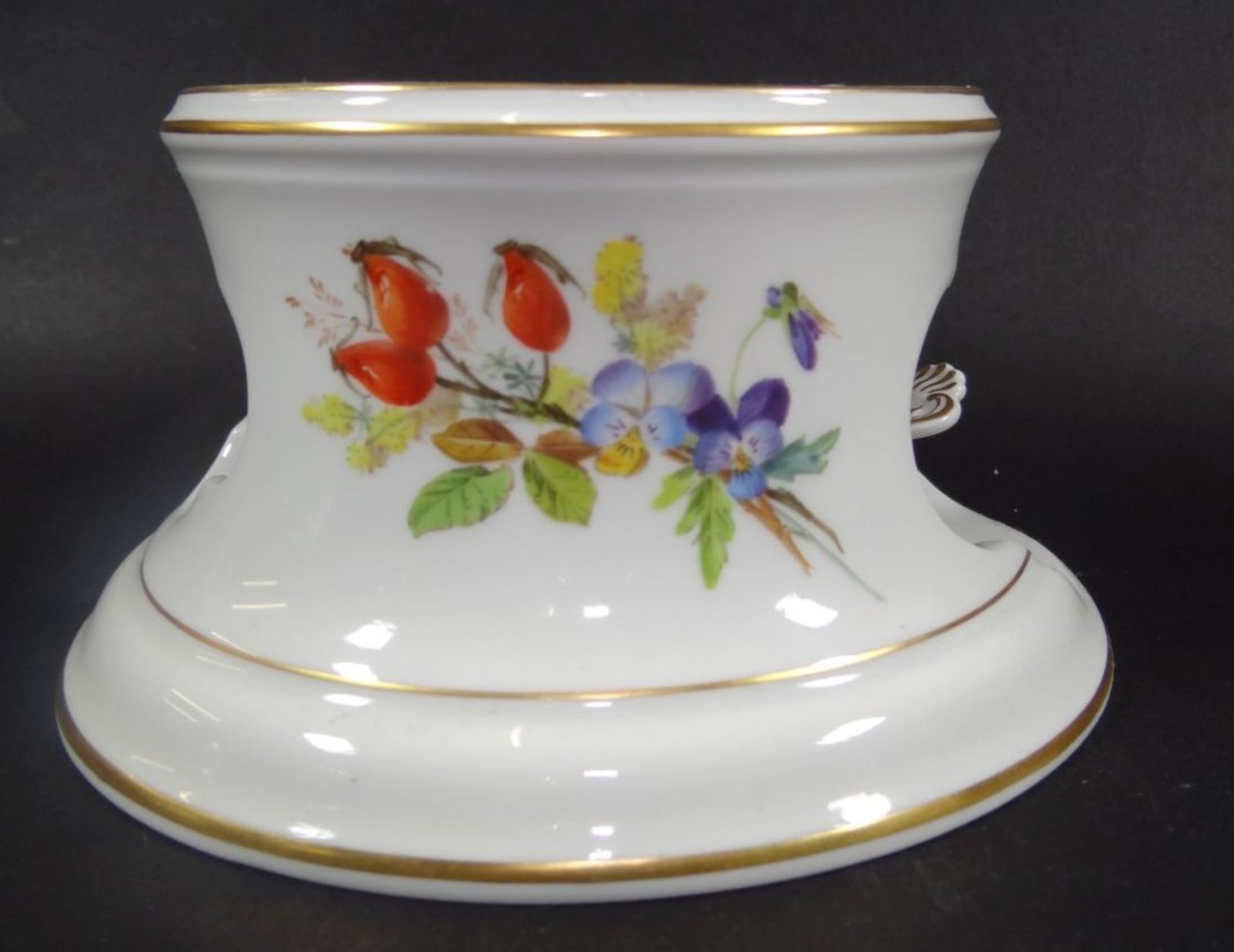 Stövchen "Meissen" Blumen-und Schmetterlinge, 1.Wah- - -22.61 % buyer's premium on the hammer - Bild 2 aus 7