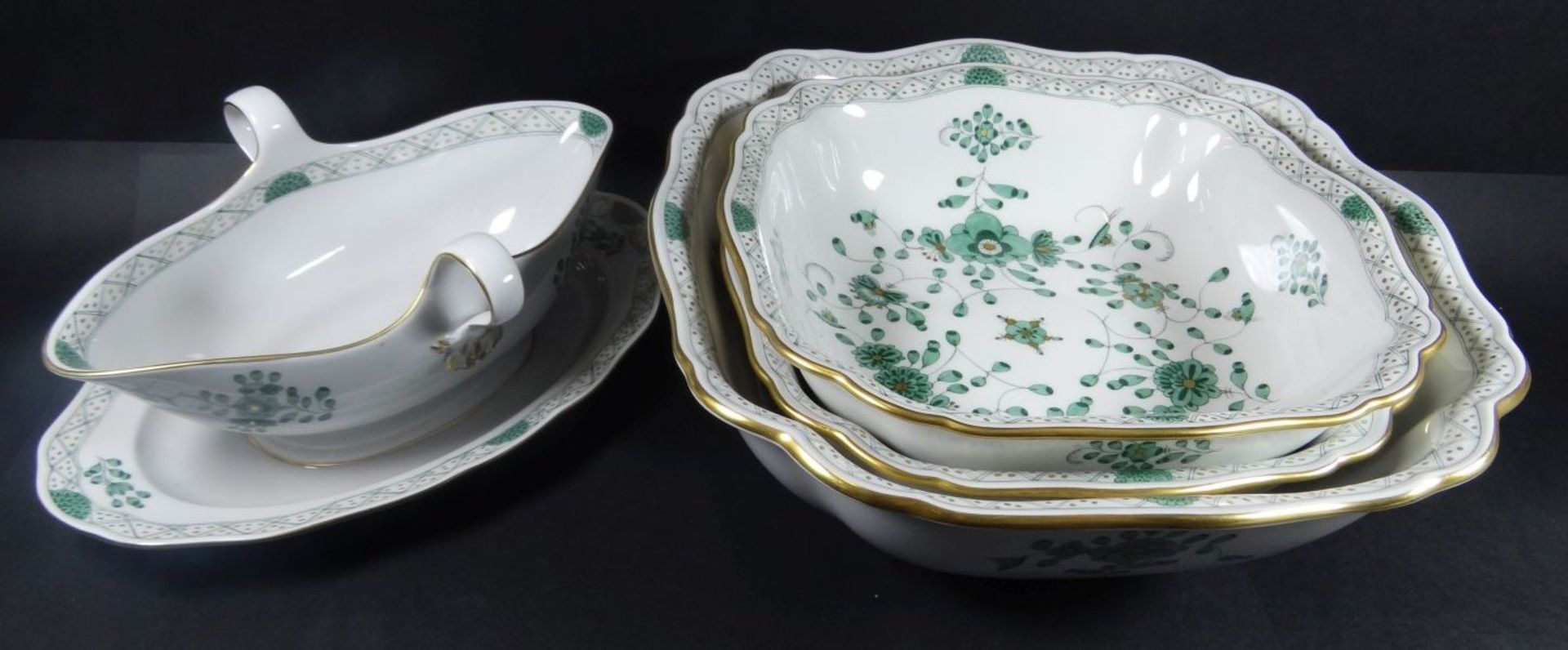 Speiseservice "Meissen" indisch grün mit Gold, 29 Teile, gr. ovale Fleischplatte, 3x div. Schüsseln, - Bild 6 aus 8