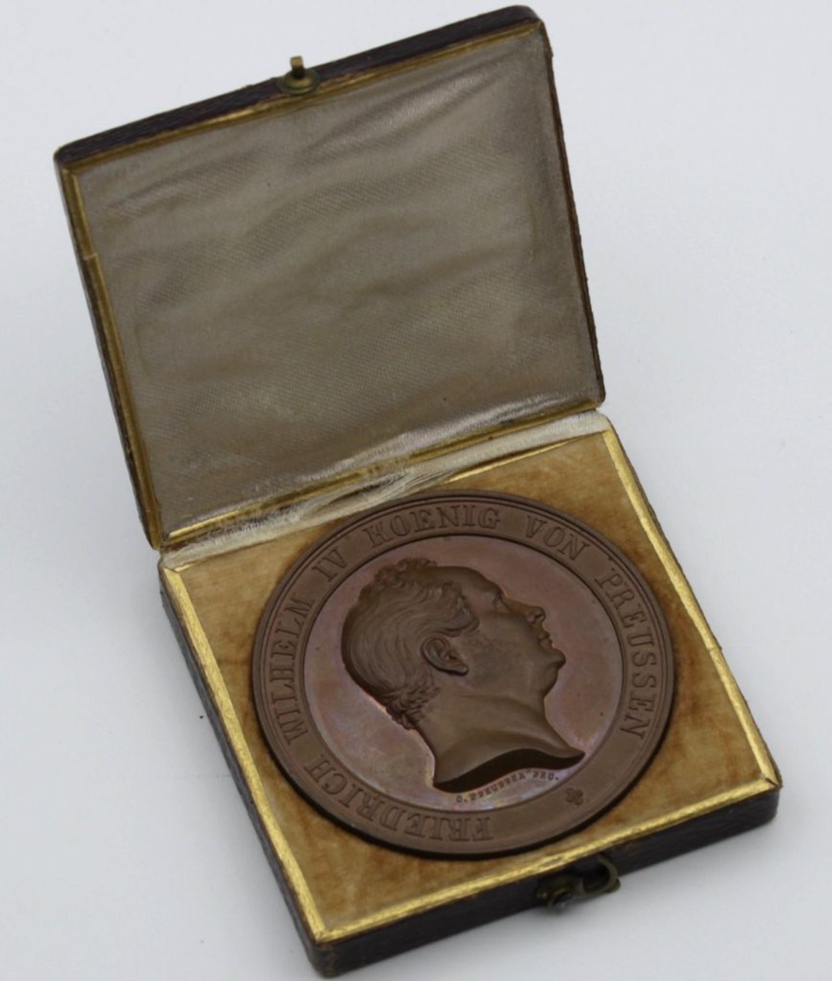 Preiss-Medaille "Ausstellung Vaterländischer Gewerbeerzeugnisse vom Jahre 1844" im Etui.- - -22.61 %