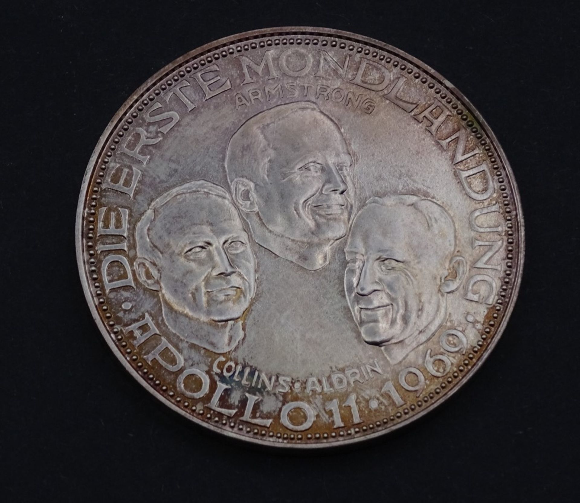 Feinsilber Medaille "Apollo 11", 1969, Die erste Mondladung", Silber 1000/000,25gr.- - -22.61 %