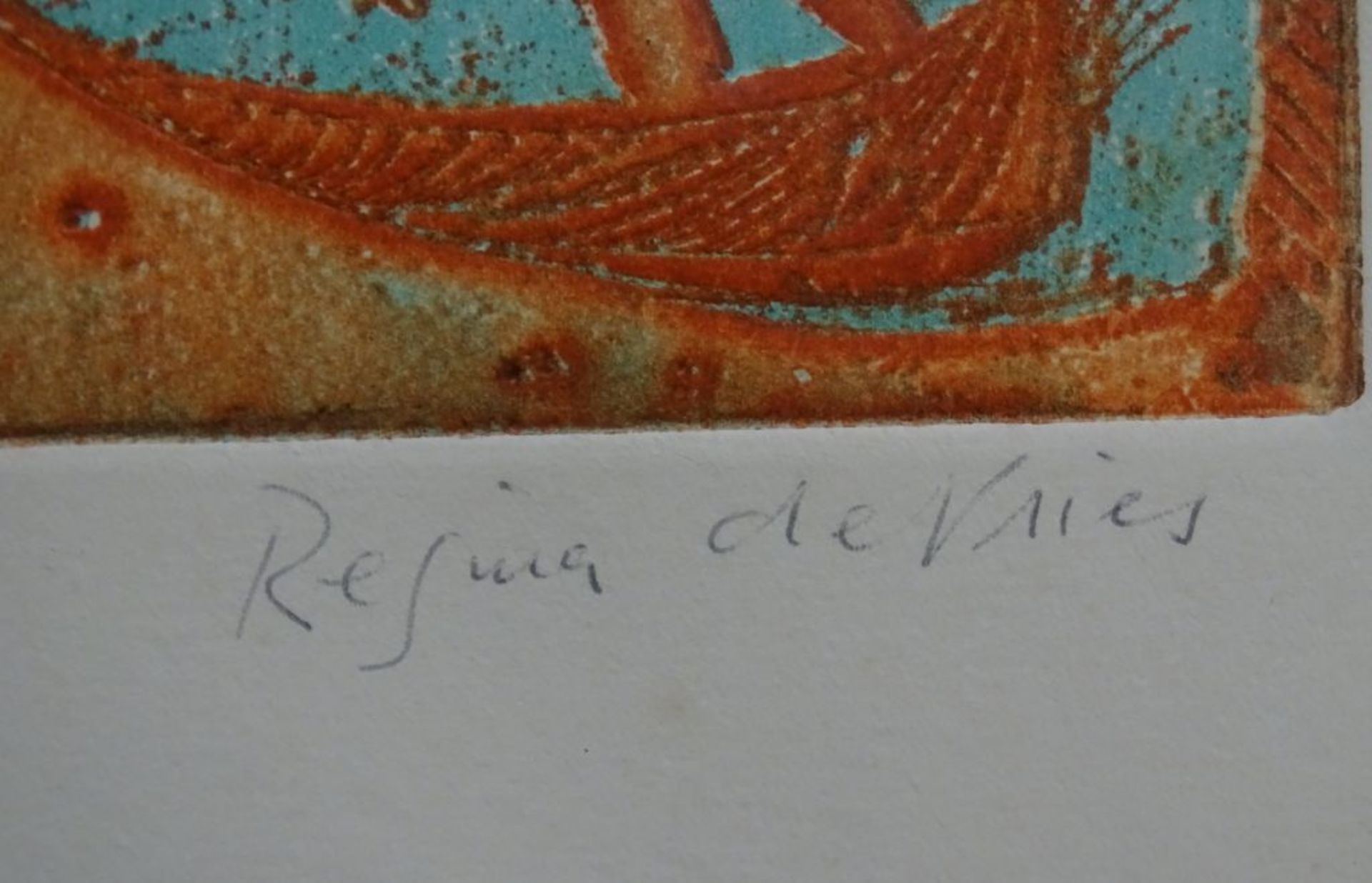 Regina DE VRIES (1913-1985), "Scampi" Farblithografie, Nr. 47/70, 26,5x13 cm, ger/Glas, RG 35x35 cm- - Bild 3 aus 4