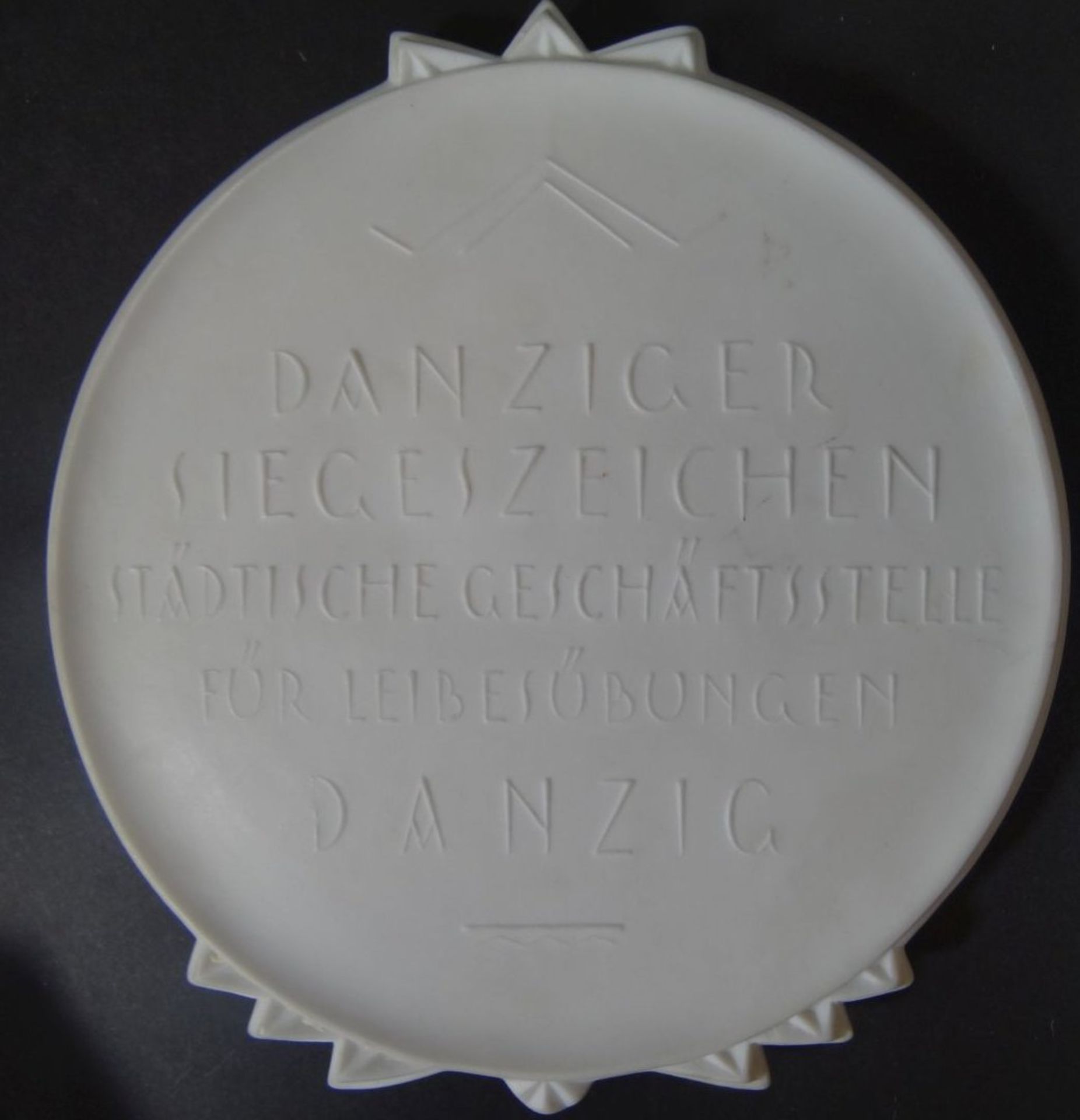 "Danziger Siegeszeichen" von Rosenthal in Etui, Wanderpreis 1931-34, Silberplakette-800- mit Gravur, - Bild 4 aus 7