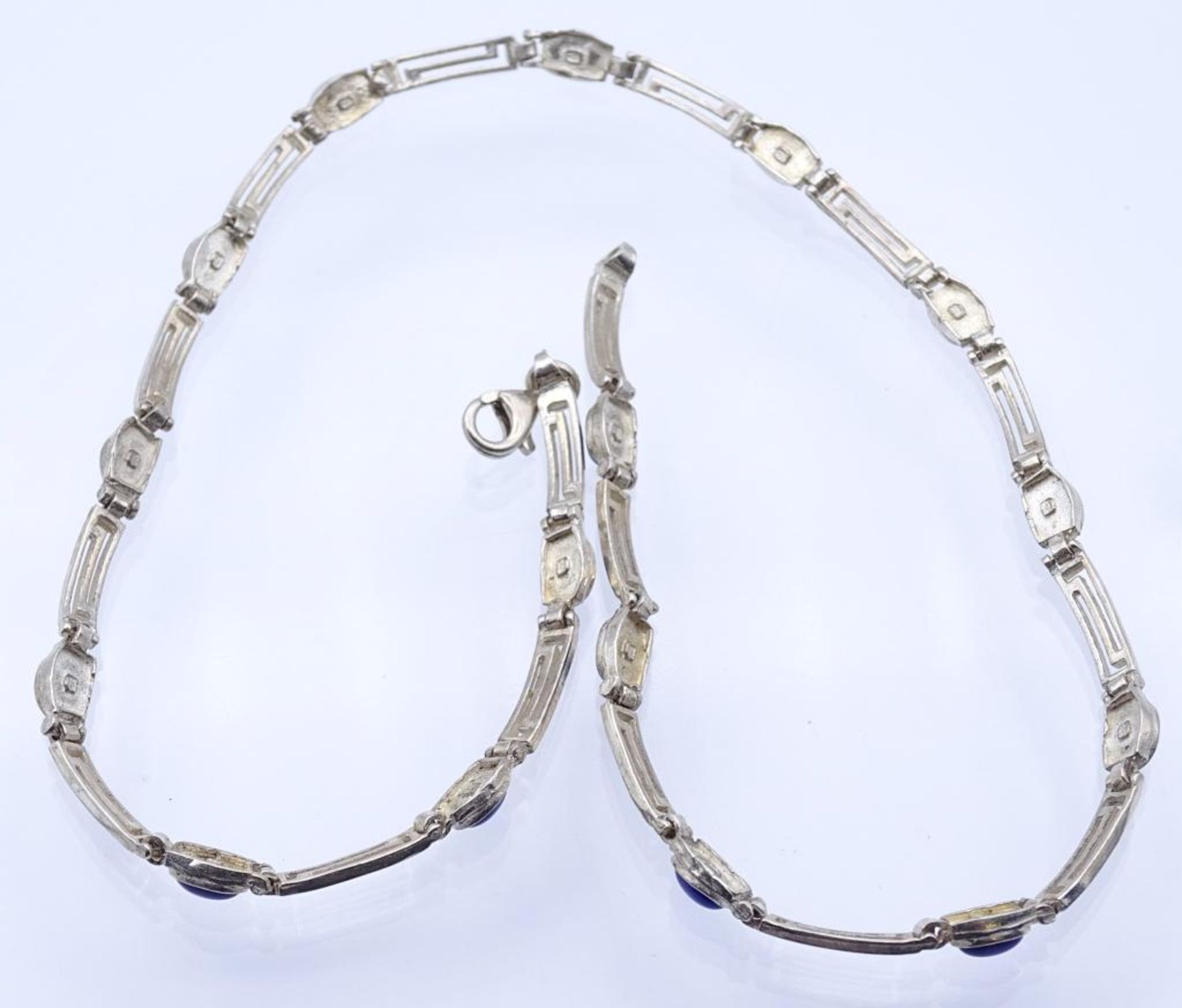 Sterling Silber Halskette mit blauen Cabochons, ein Cabochon fehlt,L- 44,5cm, 17,2gr.- - -22.61 % - Image 5 of 5