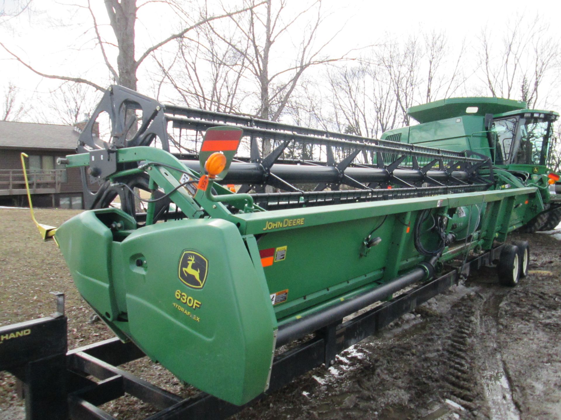 ’04 JD 630 GRAIN HEAD, RECENT COMPLETE REBUILD - Image 2 of 11