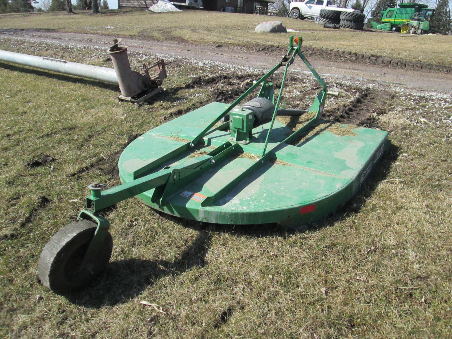 FRONTIER RC 2072 7’ 3 PT ROTARY CUTTER - Image 3 of 6