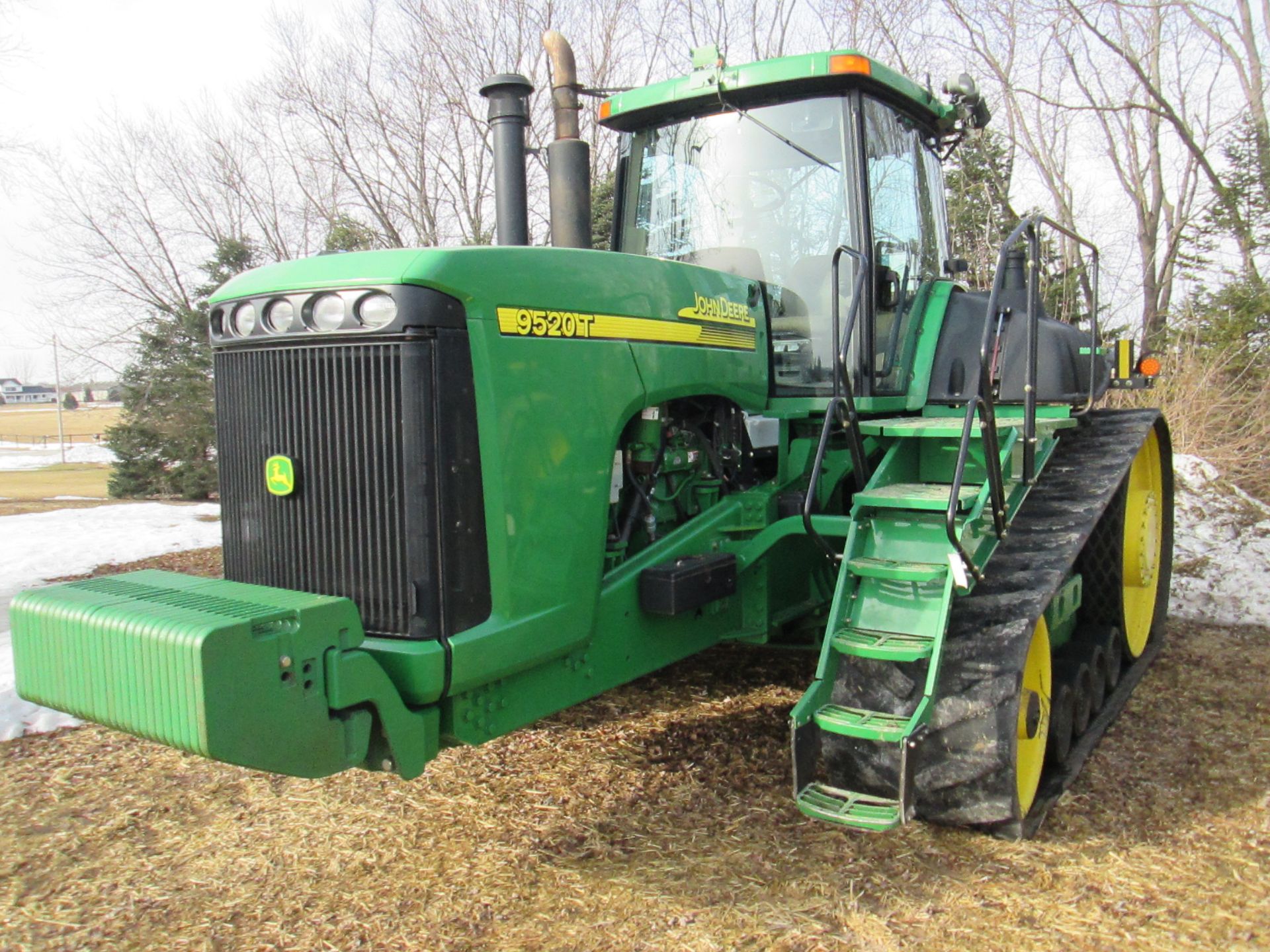 ’03 JD 9520T,(SN RW9520T902016)30” TRACKS;1000 PTO; GREENSTAR READY,5 HYDR, 4340 HRS