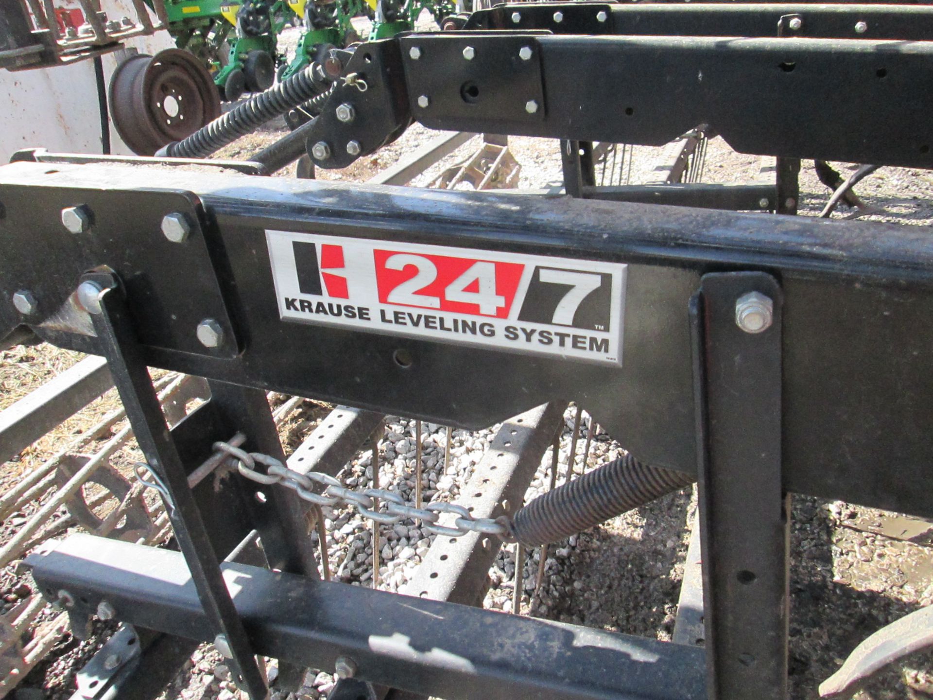 KRAUSE 6200 LANDSMAN SOIL FINISHER, 42’, 3 BAR HARROW,ROLLING BASKETS - Image 11 of 12