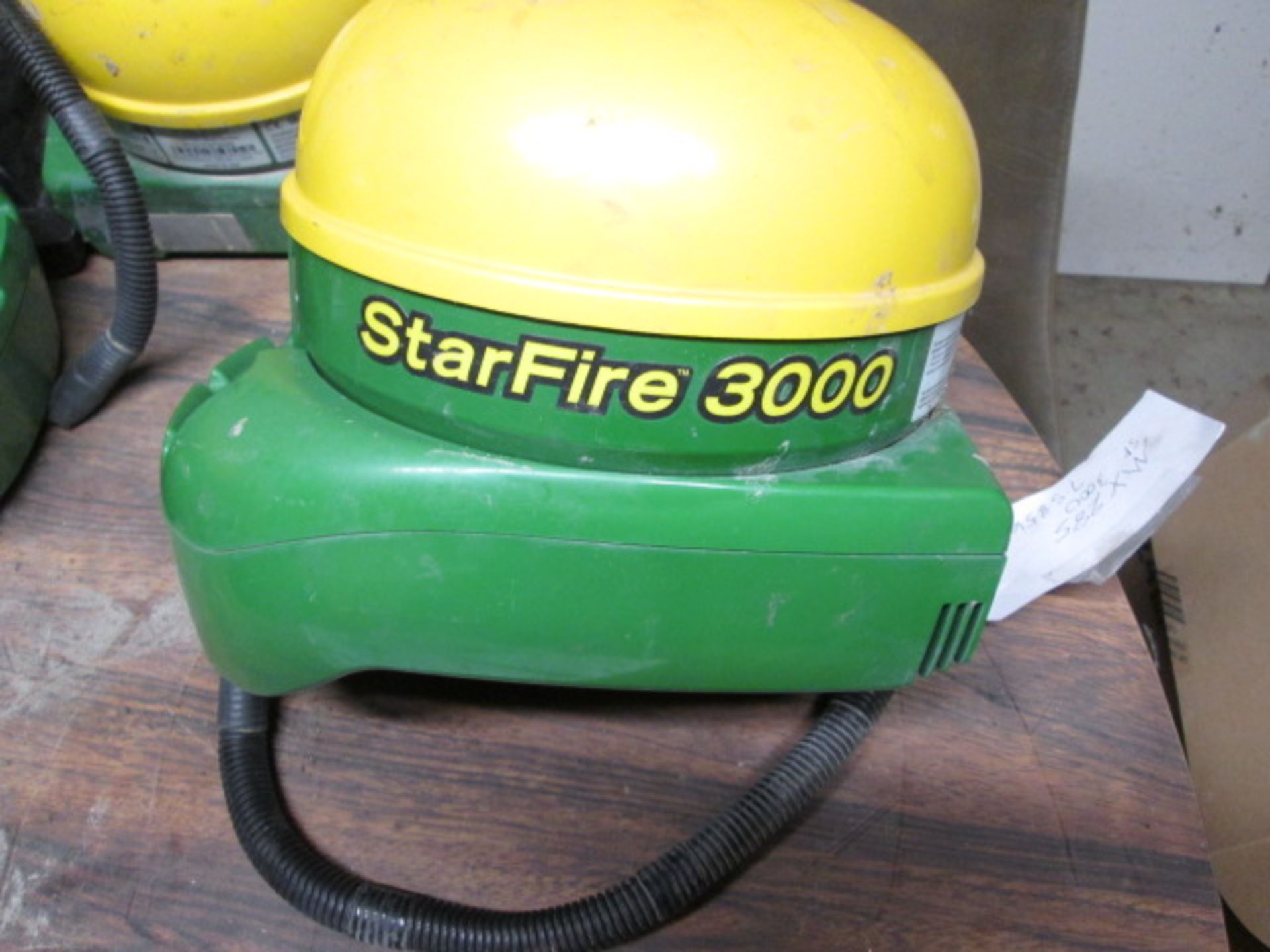 JD STARFIRE 3000 RECIEVER(PCGT3TB758568) AUTO STEER, SF1 - Image 2 of 4
