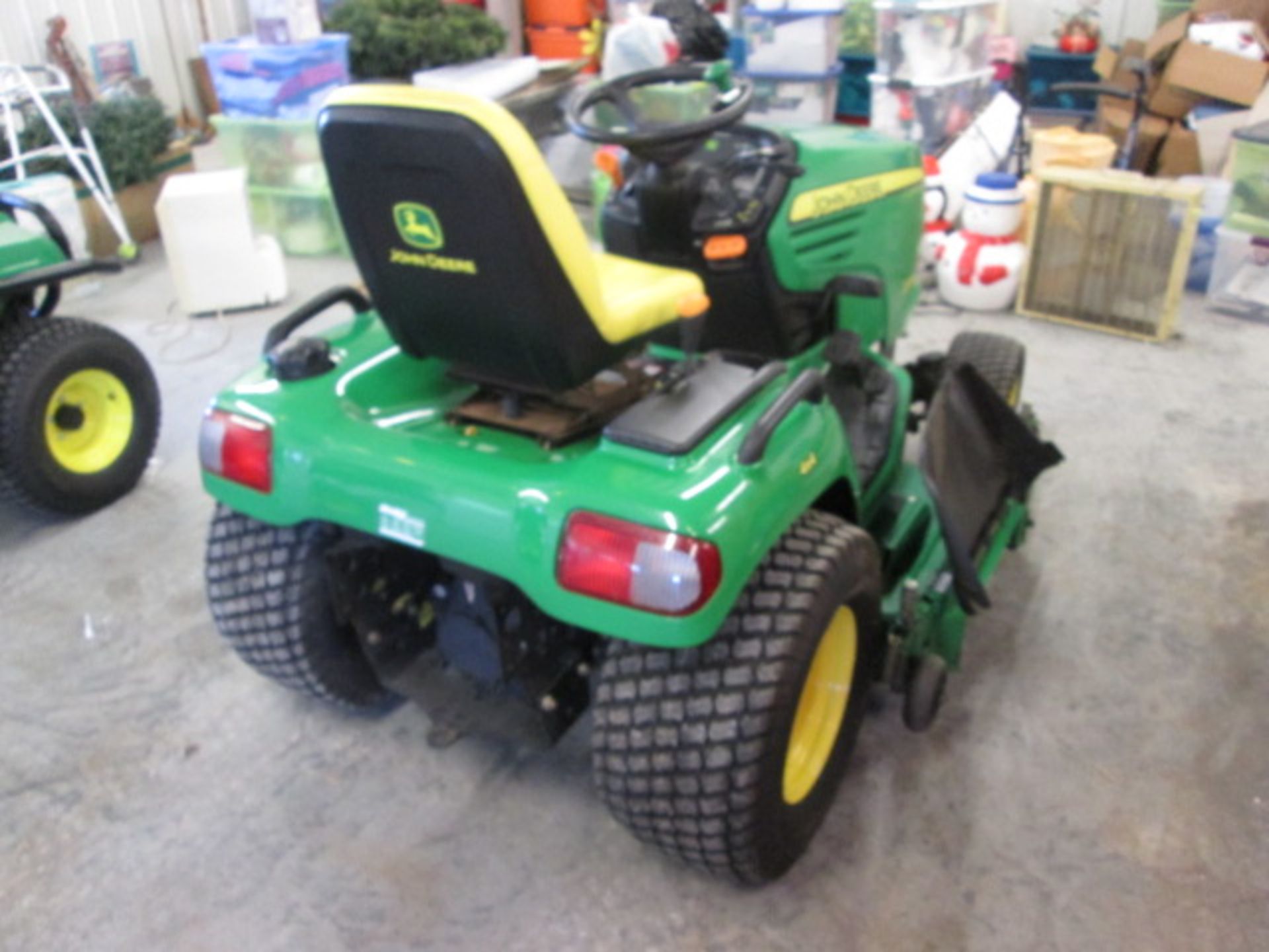 2007 JD X728 4WD MOWER; 60” DECK, GAS; 626 HRS - Image 3 of 8