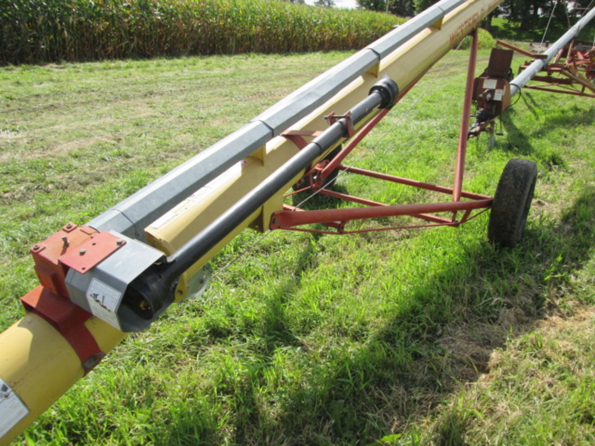 WESTFIELD 10X31 PTO AUGER - Image 4 of 4