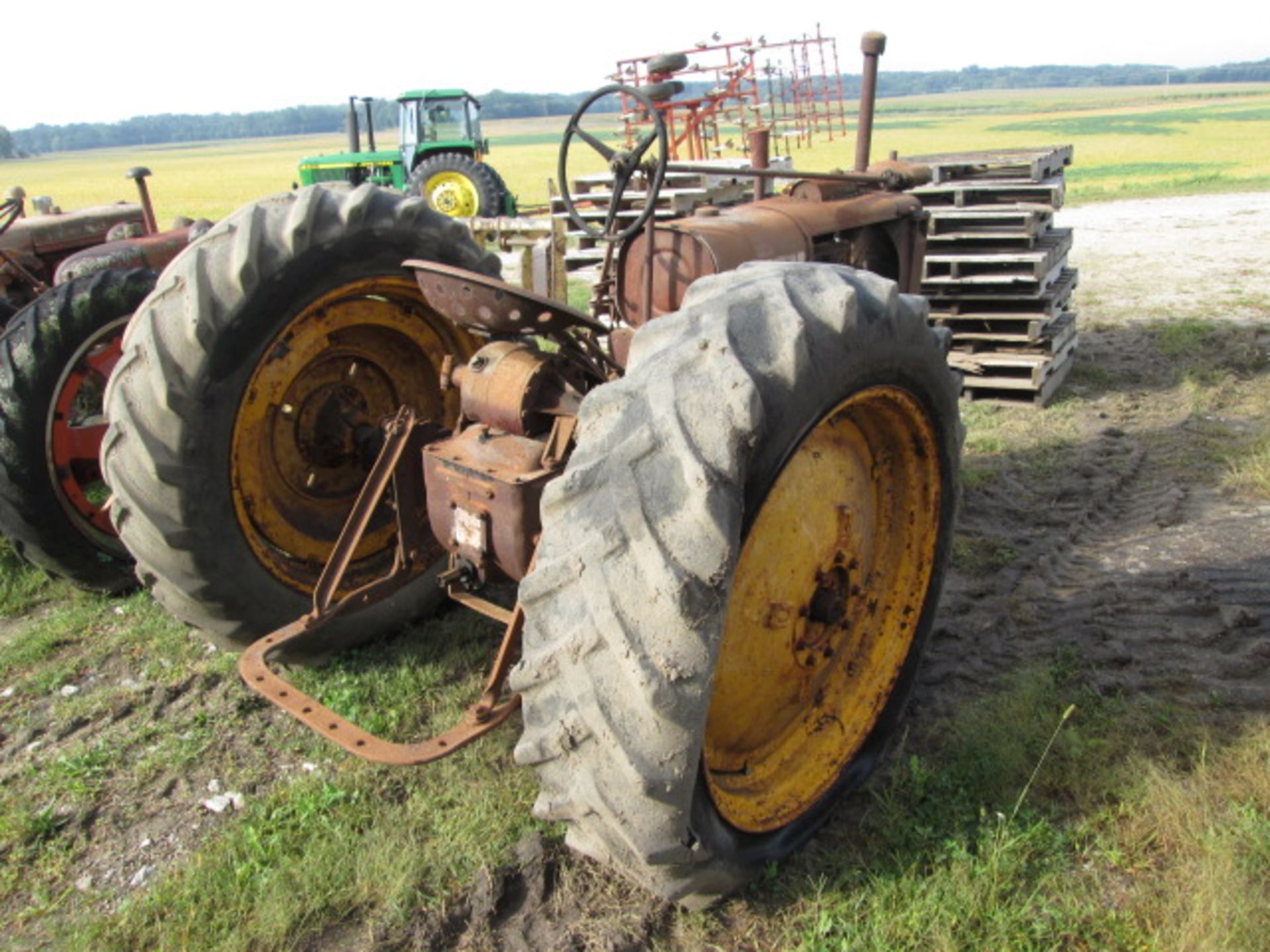 FARMALL F-14, SN-FS134757, NON-RUNNING - Image 3 of 9