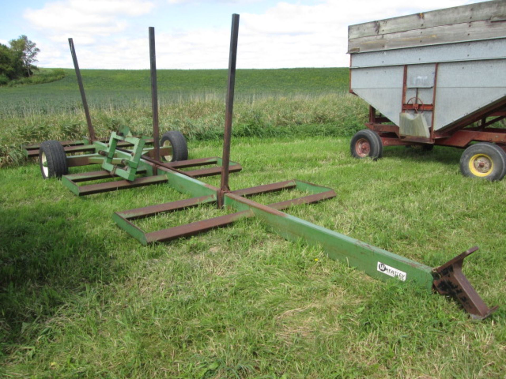 WHEATLEY 6 BALE HAY TRAILER, 3PT. SPEAR - Image 2 of 8