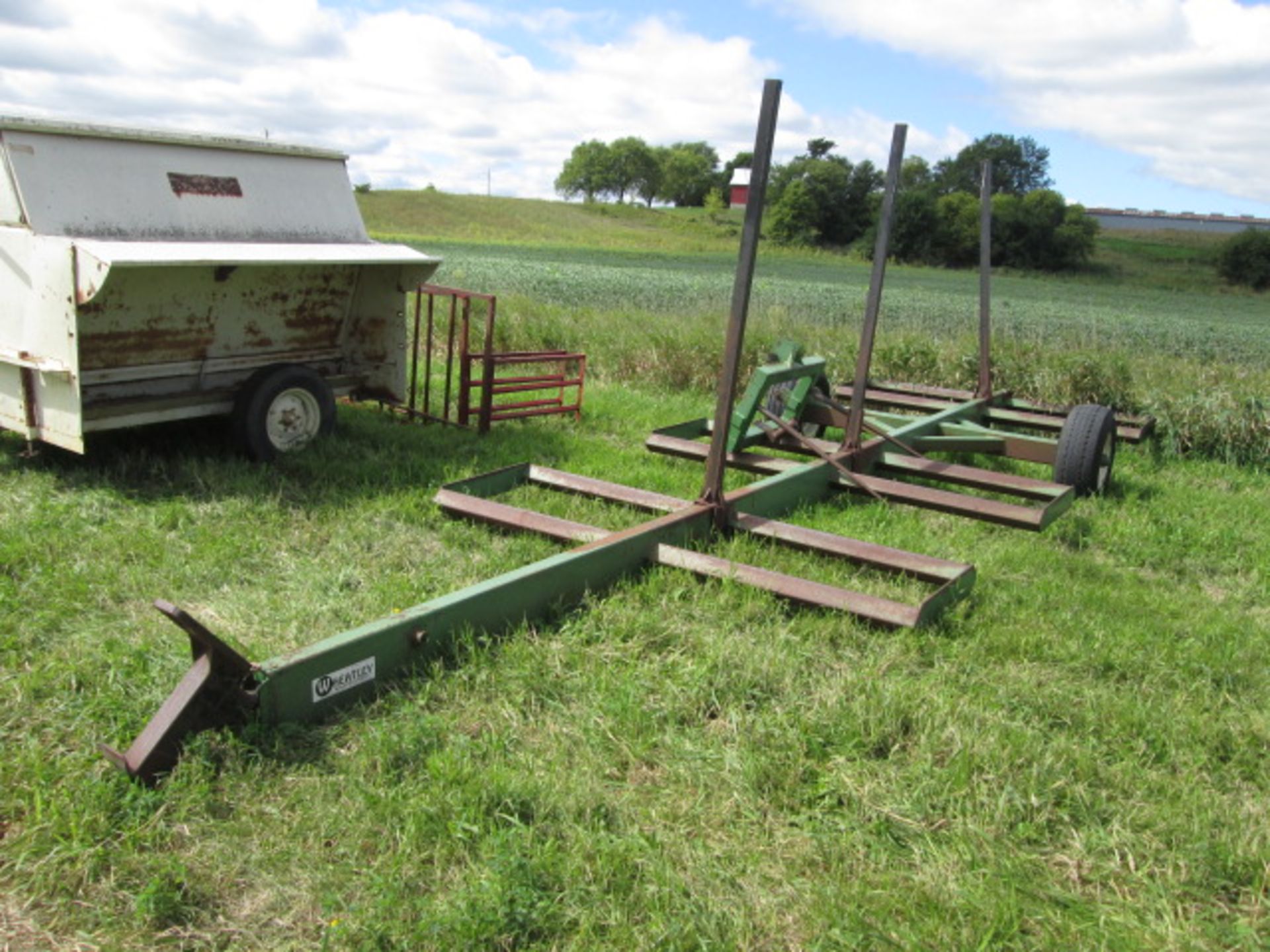 WHEATLEY 6 BALE HAY TRAILER, 3PT. SPEAR